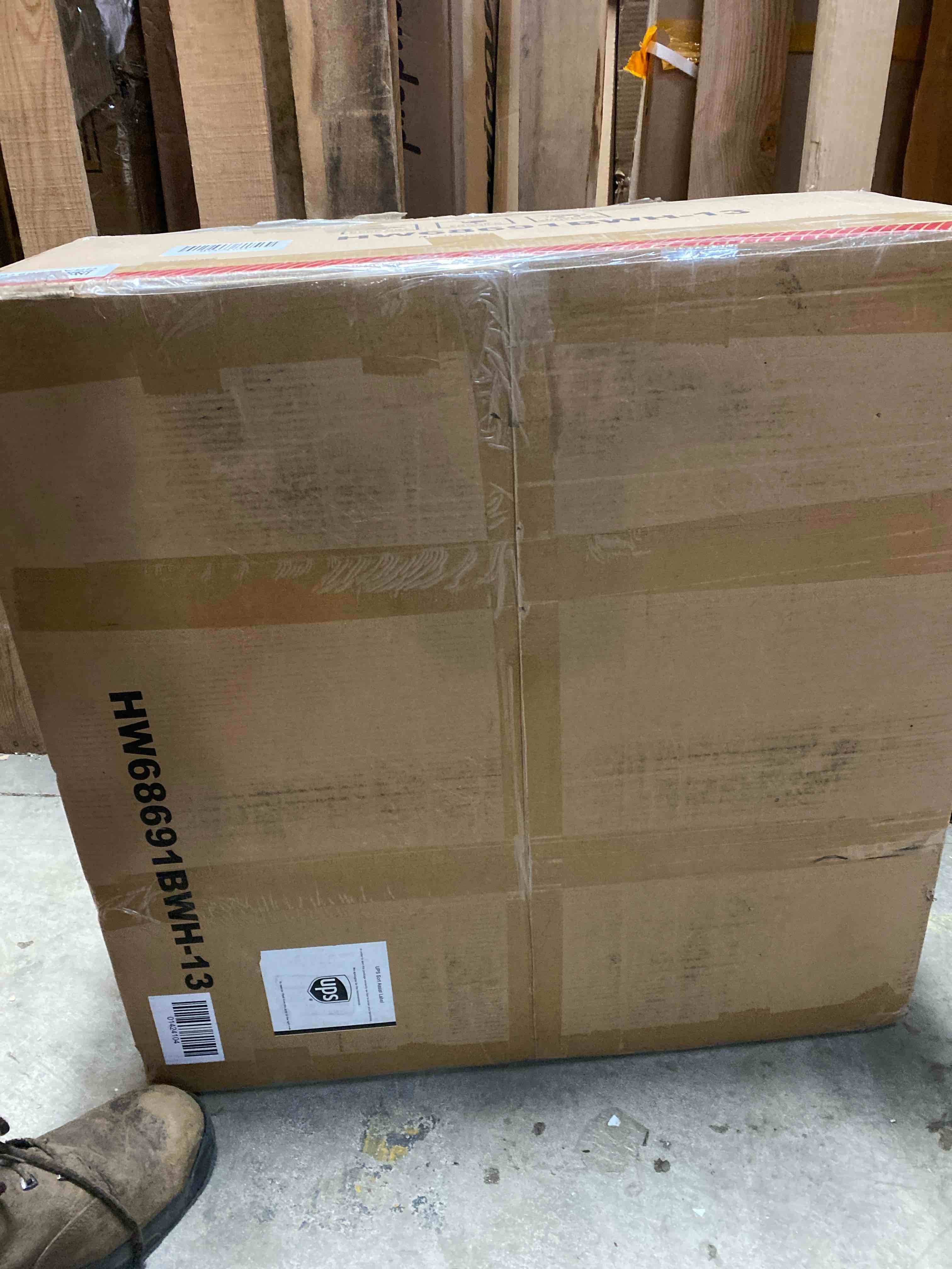 https://s3.amazonaws.com/lotting-images-prod/phillipi/PNK0399713_1739820896768.jpeg