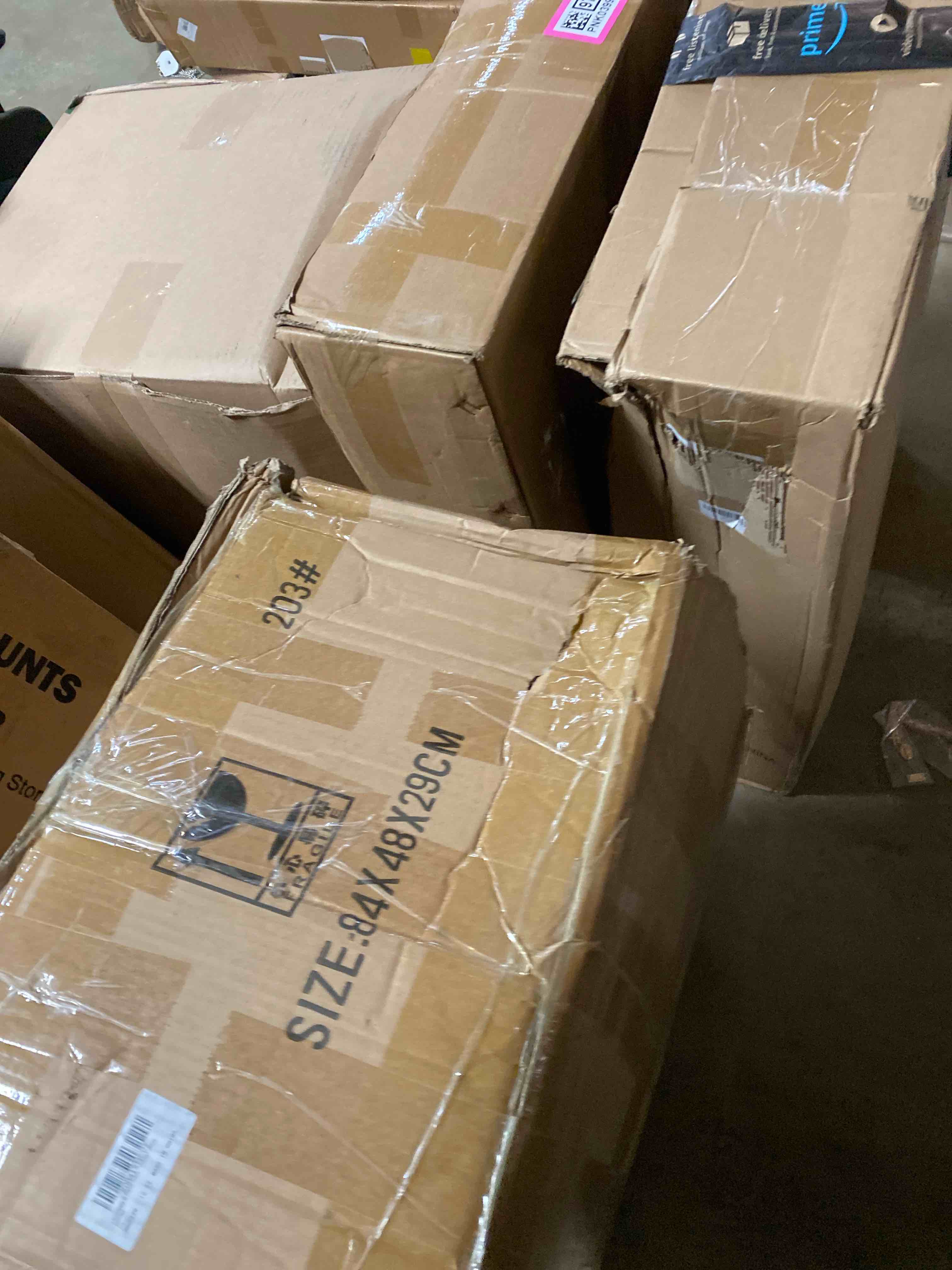 https://s3.amazonaws.com/lotting-images-prod/phillipi/PNK0399793_1739904219758.jpeg