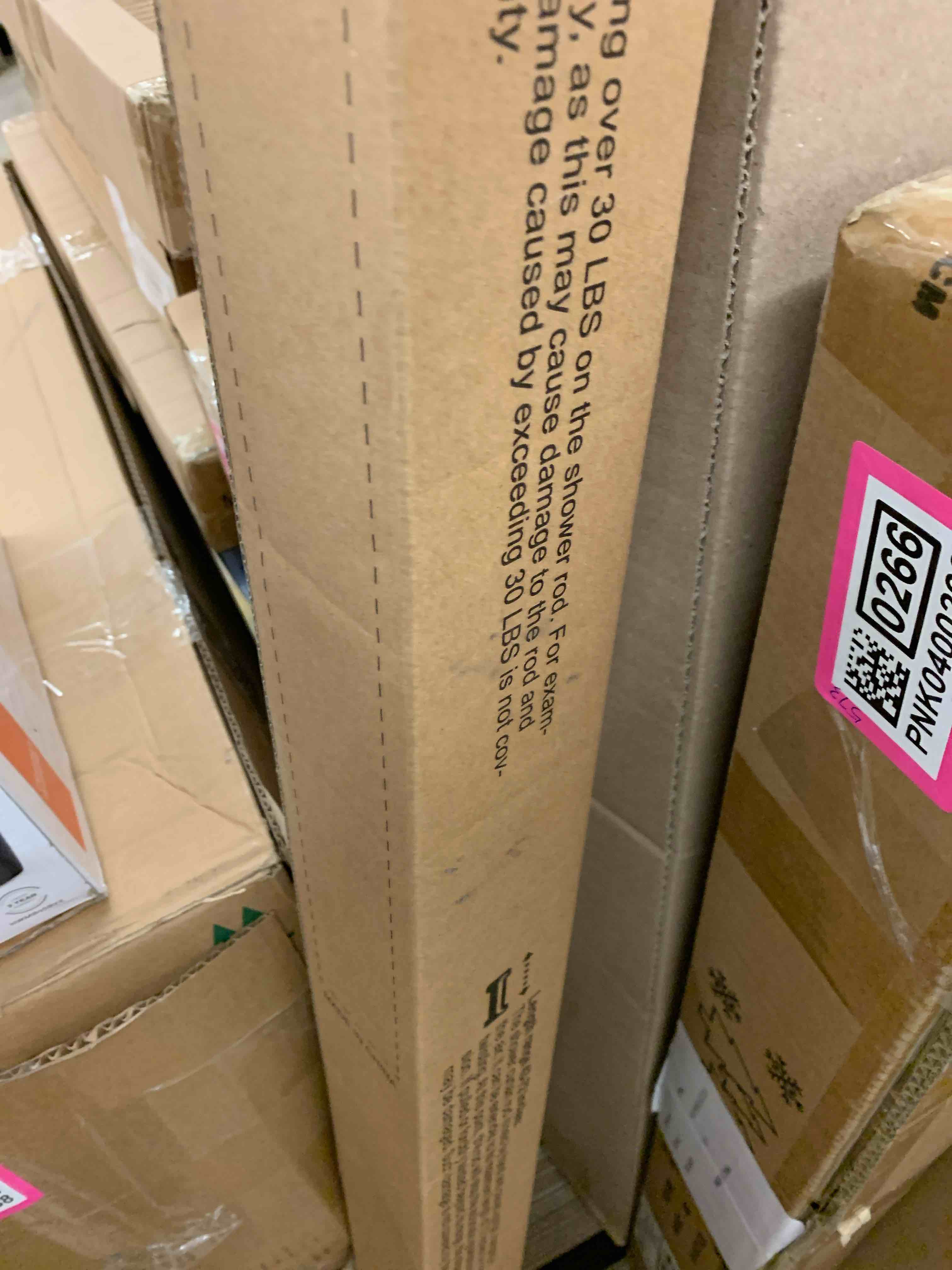https://s3.amazonaws.com/lotting-images-prod/phillipi/PNK0400264_1744211210201.jpeg