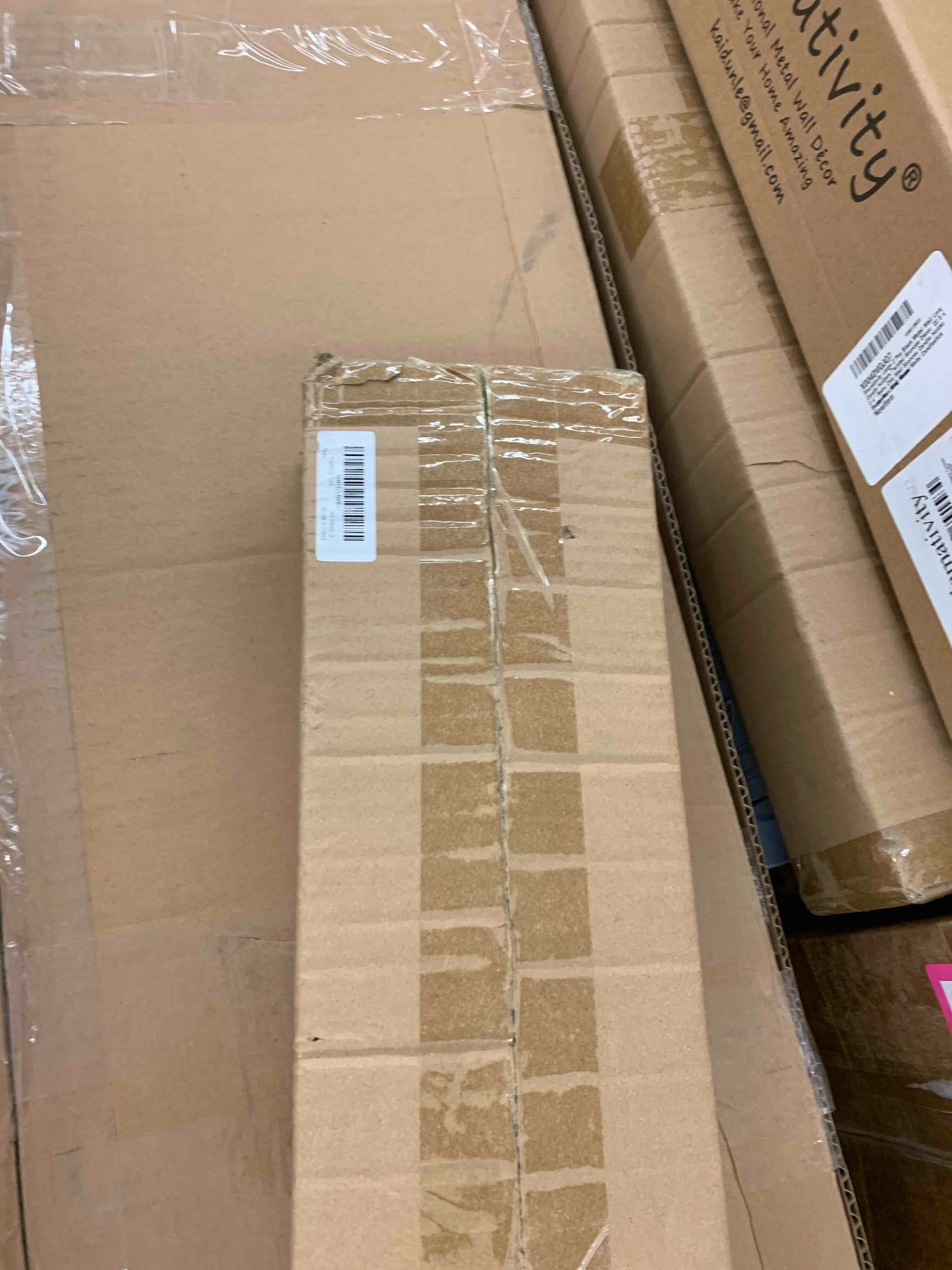 https://s3.amazonaws.com/lotting-images-prod/phillipi/PNK0400267_1744210933049.jpeg