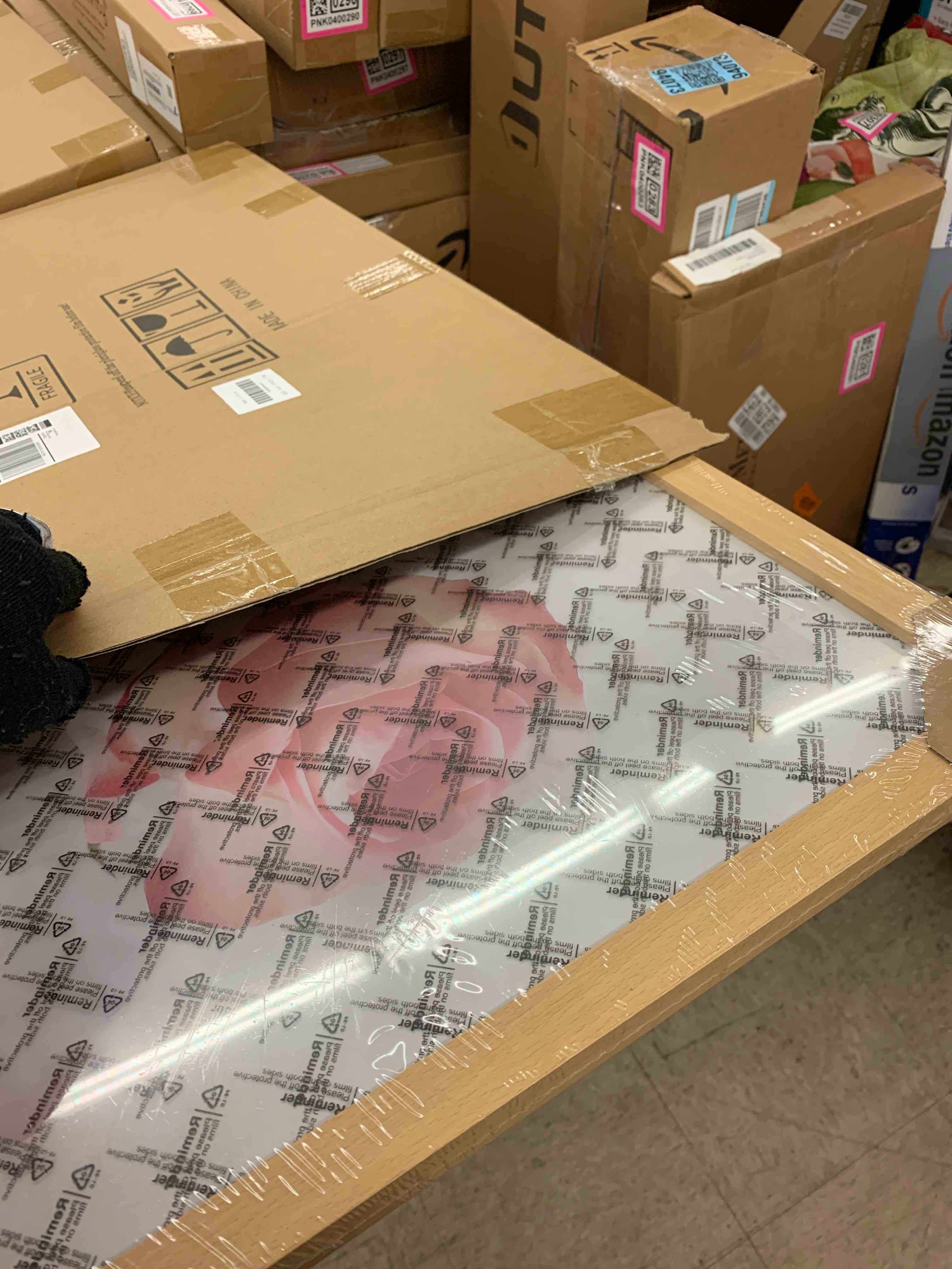 https://s3.amazonaws.com/lotting-images-prod/phillipi/PNK0400280_1744208314797.jpeg
