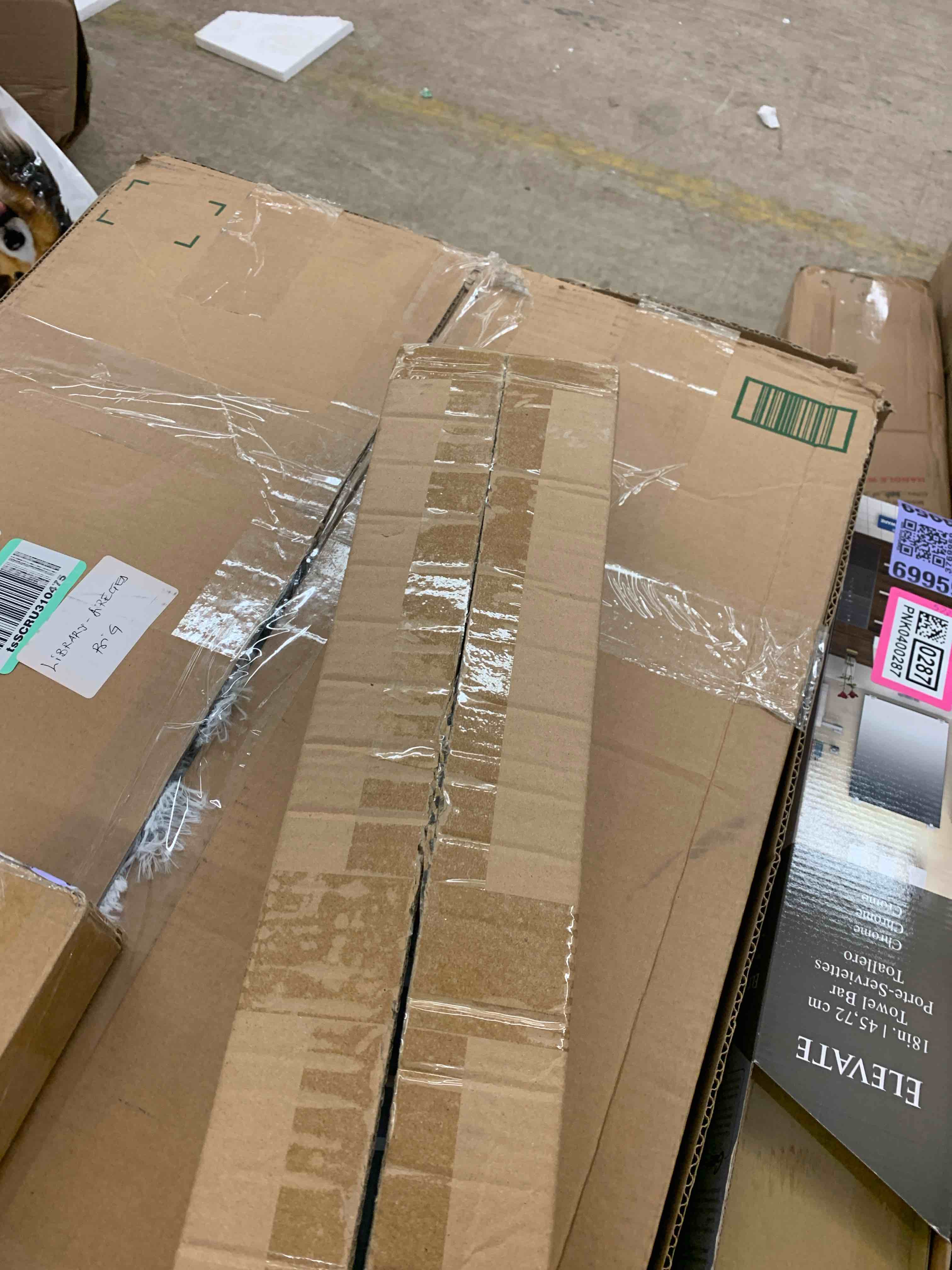 https://s3.amazonaws.com/lotting-images-prod/phillipi/PNK0400285_1744207663675.jpeg