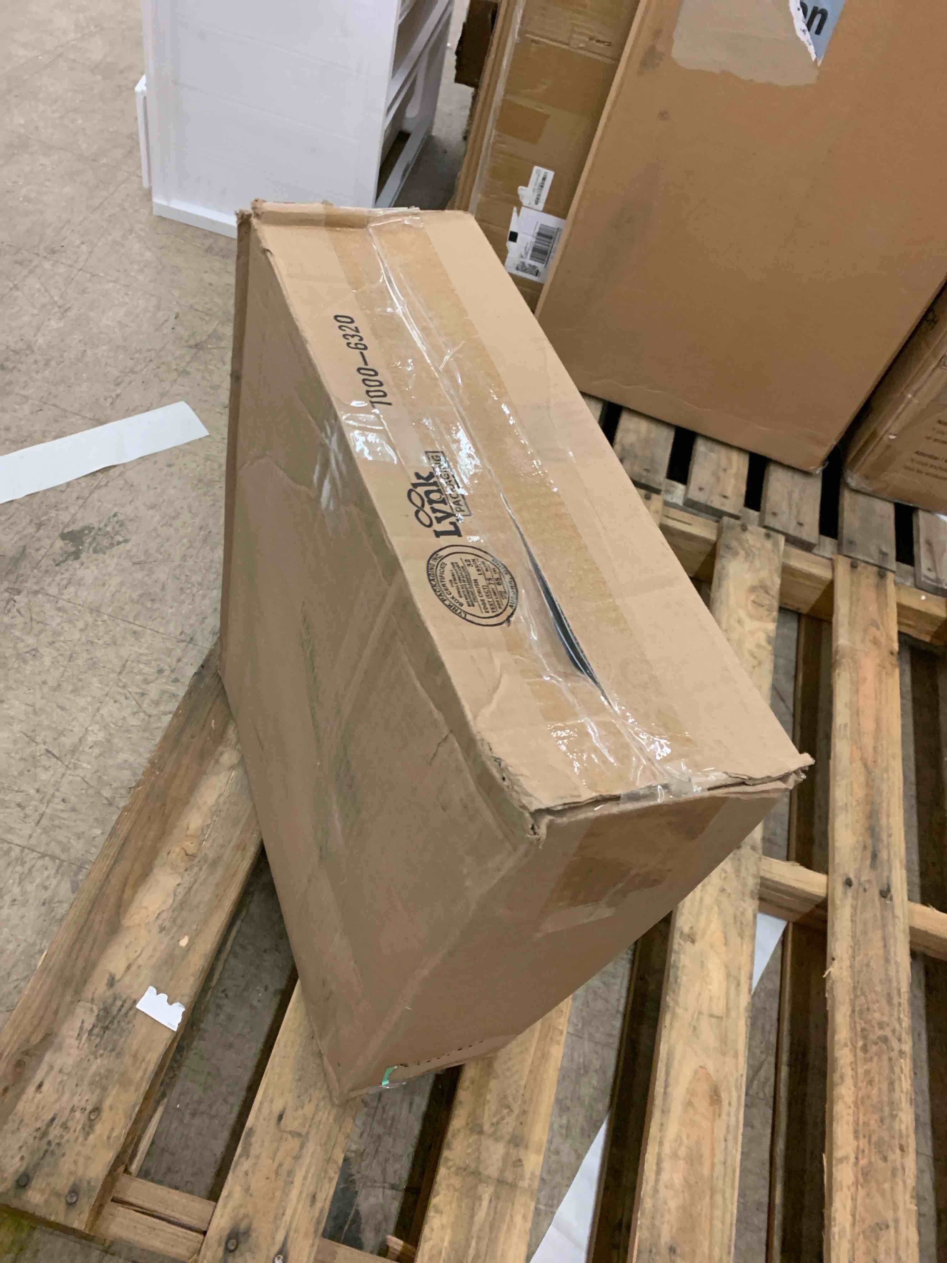 https://s3.amazonaws.com/lotting-images-prod/phillipi/PNK0401481_1739984618147.jpeg