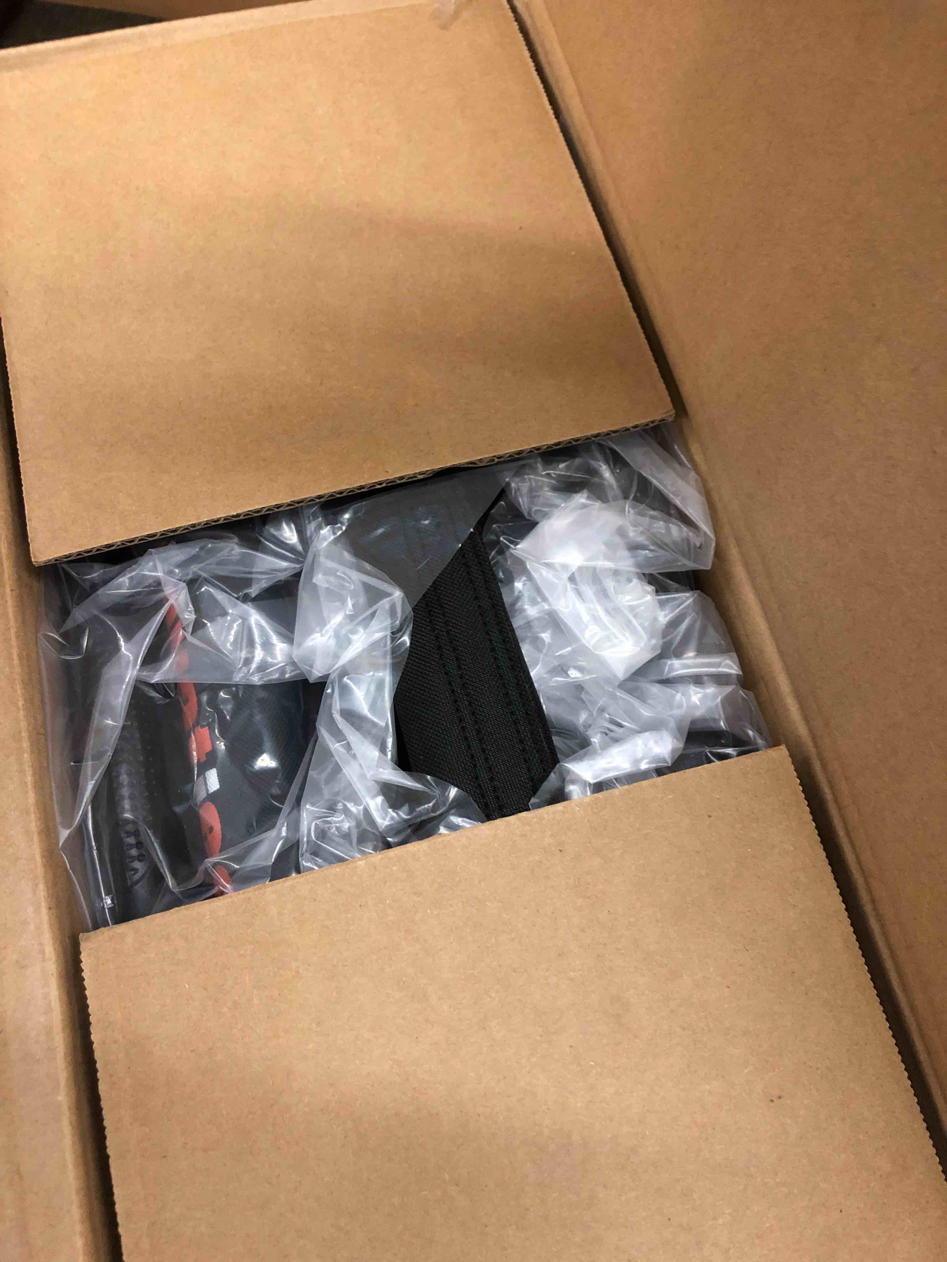 https://s3.amazonaws.com/lotting-images-prod/phillipi/PNK0401501_1739981220826.jpeg