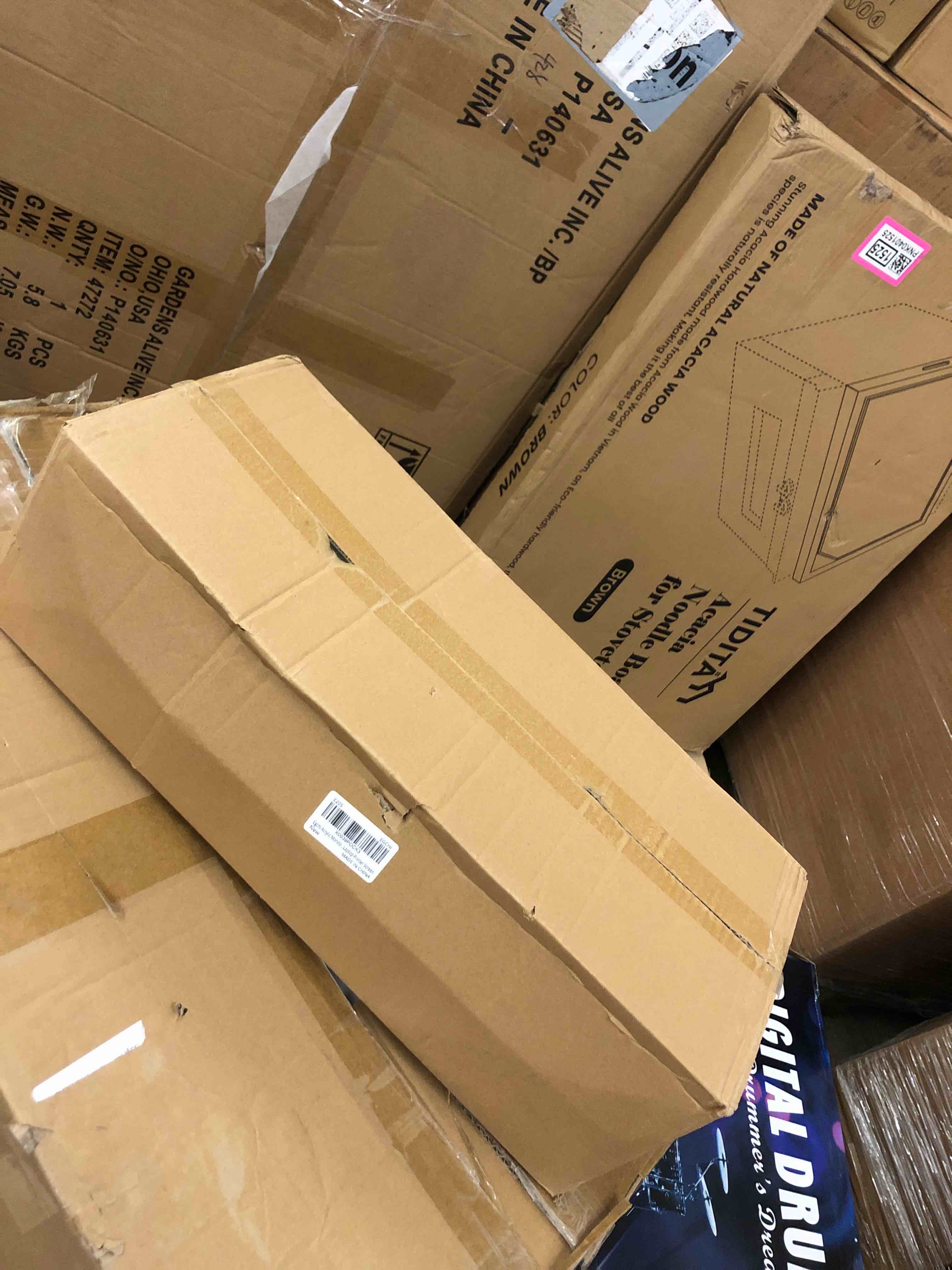 https://s3.amazonaws.com/lotting-images-prod/phillipi/PNK0401522_1739977444089.jpeg