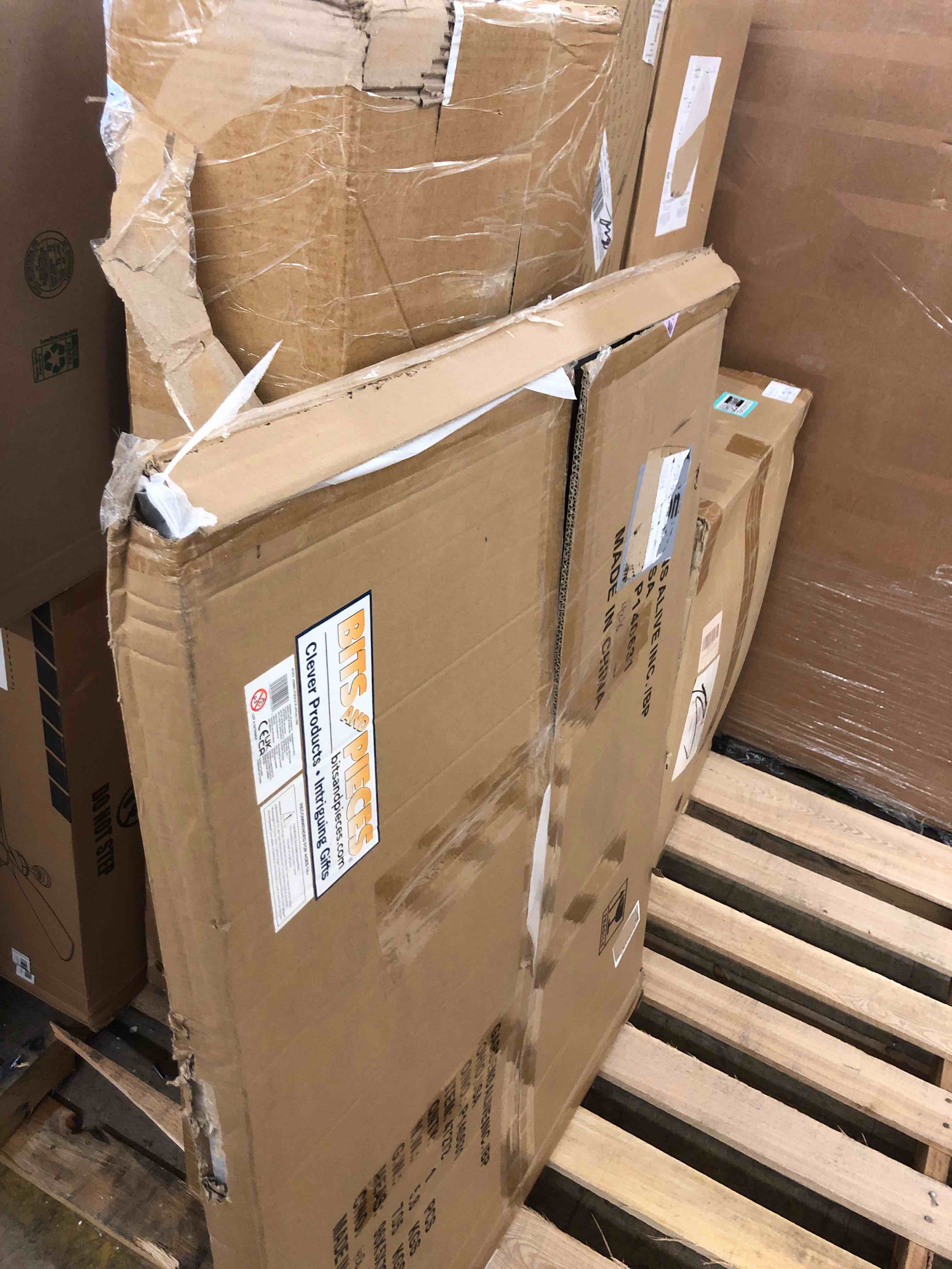 https://s3.amazonaws.com/lotting-images-prod/phillipi/PNK0401528_1739909245968.jpeg