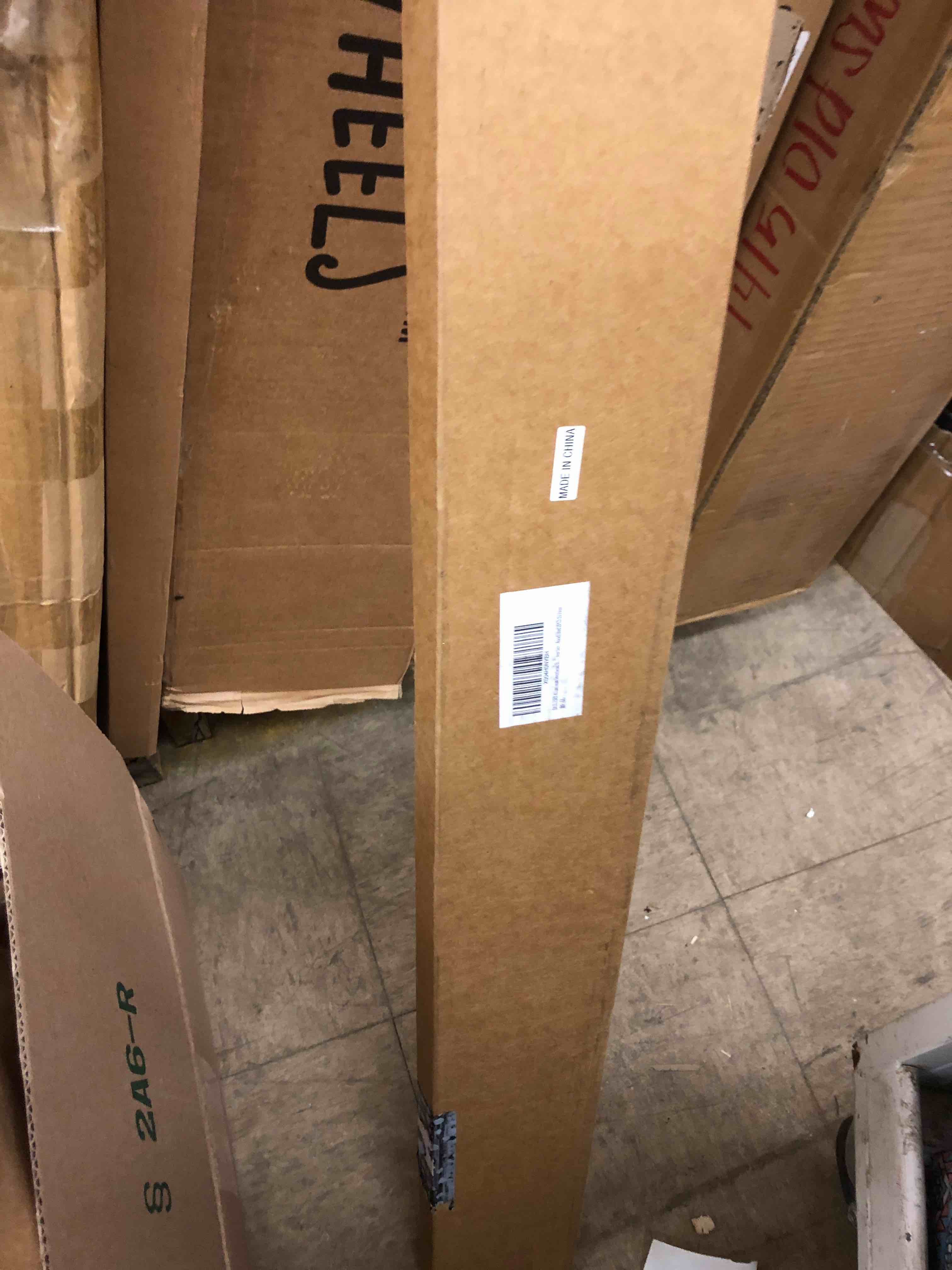 https://s3.amazonaws.com/lotting-images-prod/phillipi/PNK0401602_1739474142722.jpeg