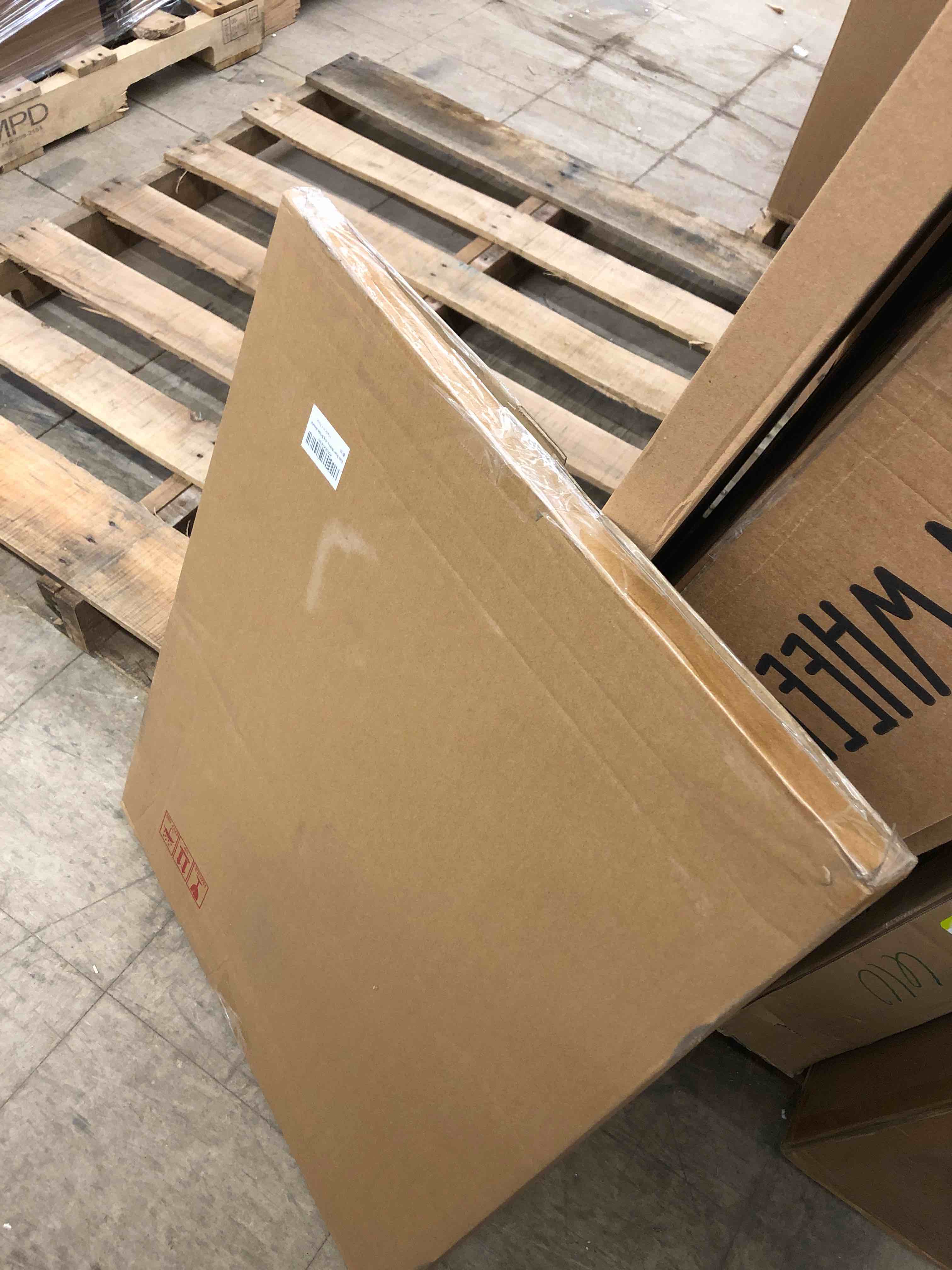 https://s3.amazonaws.com/lotting-images-prod/phillipi/PNK0401616_1739470939112.jpeg