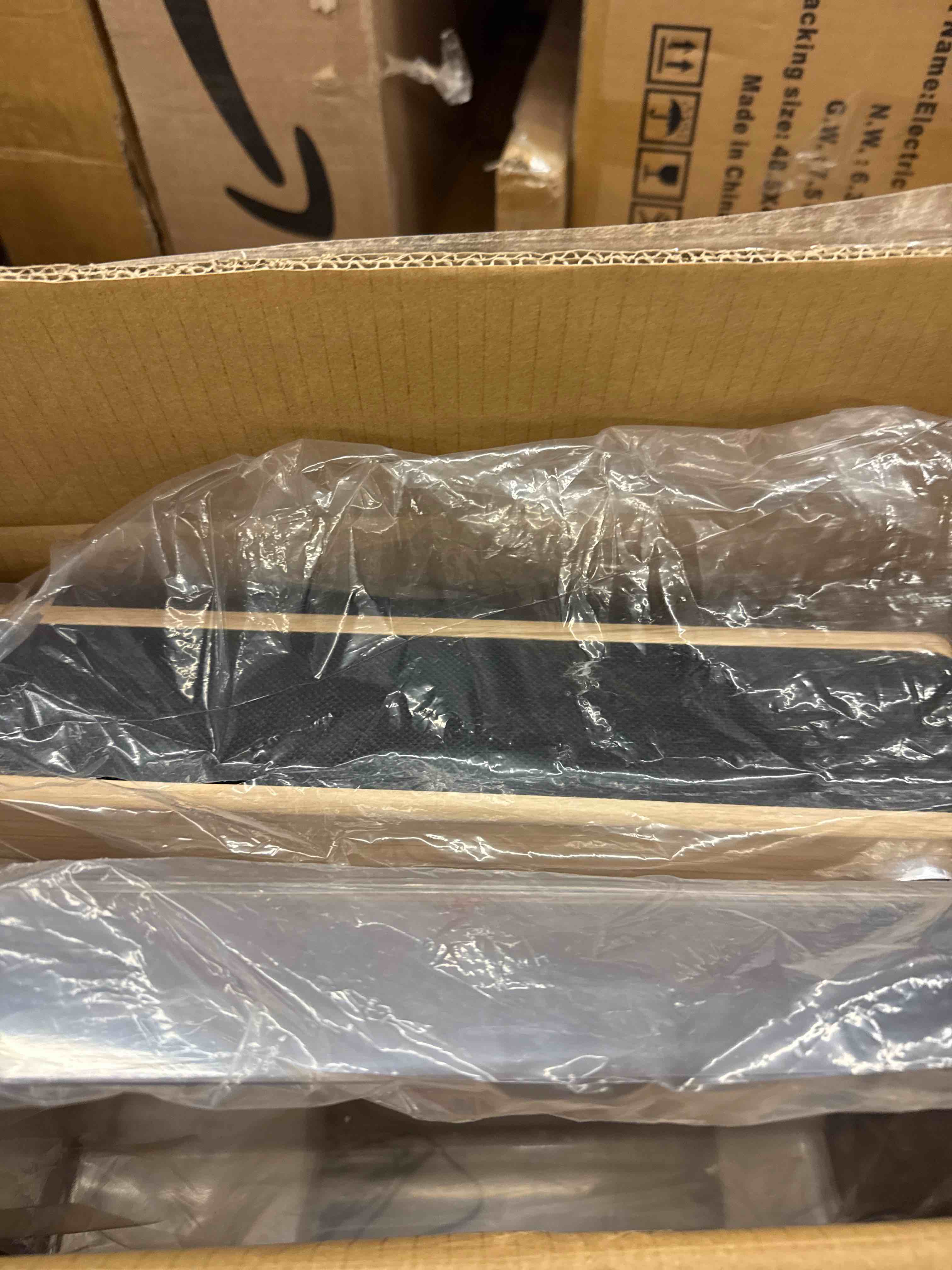 https://s3.amazonaws.com/lotting-images-prod/phillipi/PNK0401919_1738703471564.jpeg