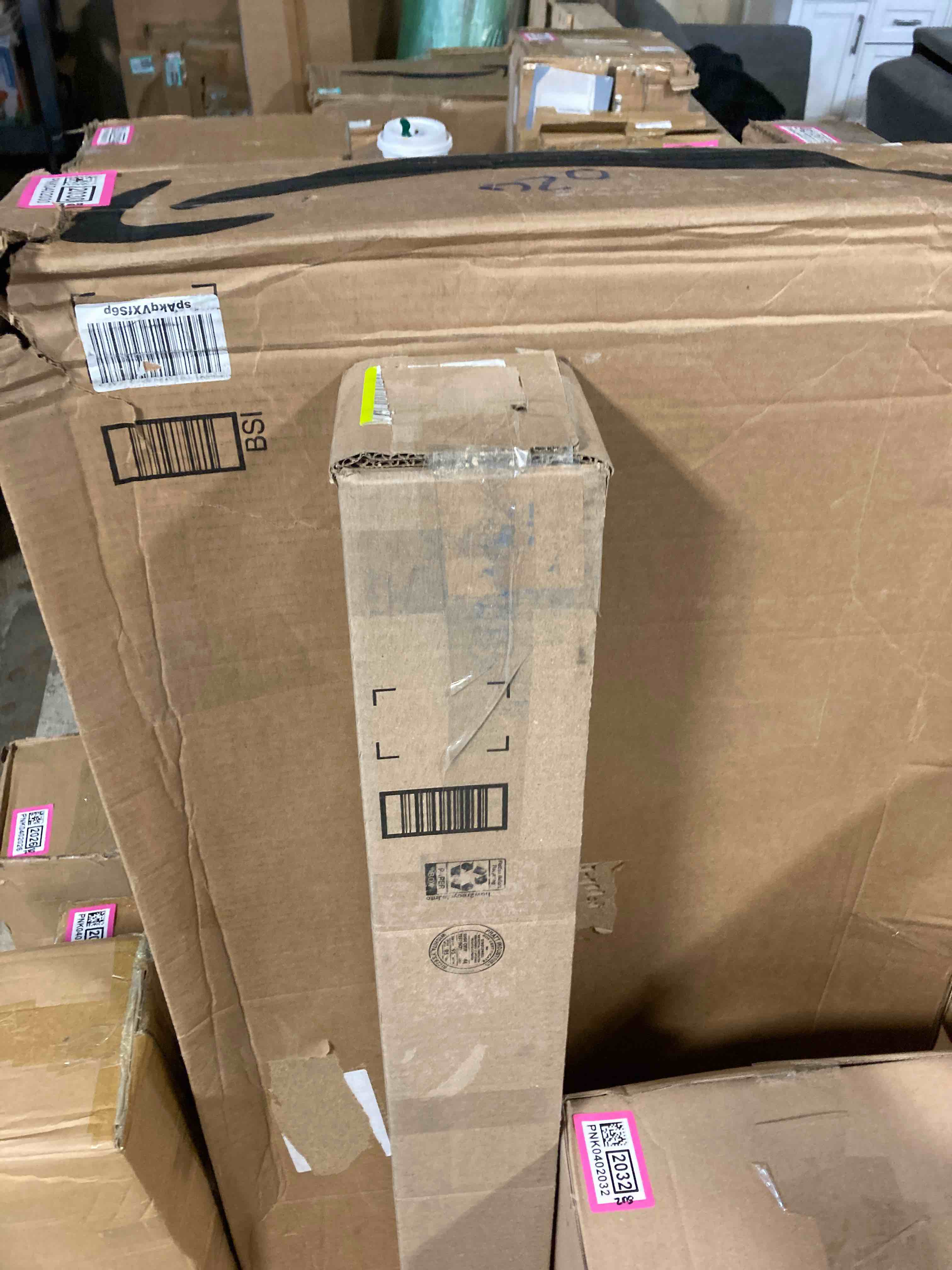 https://s3.amazonaws.com/lotting-images-prod/phillipi/PNK0402033_1744731747912.jpeg