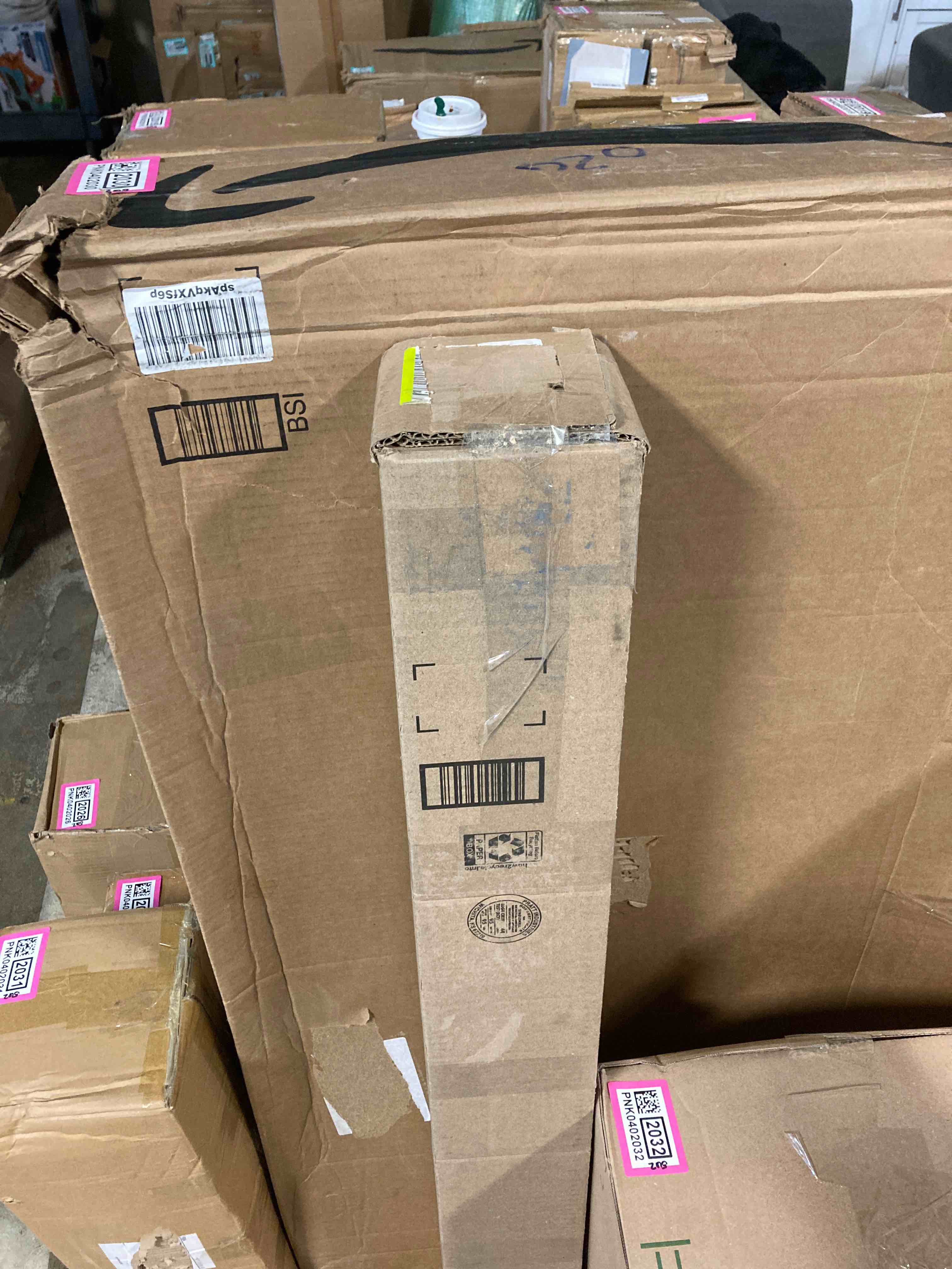 https://s3.amazonaws.com/lotting-images-prod/phillipi/PNK0402033_1744731749399.jpeg