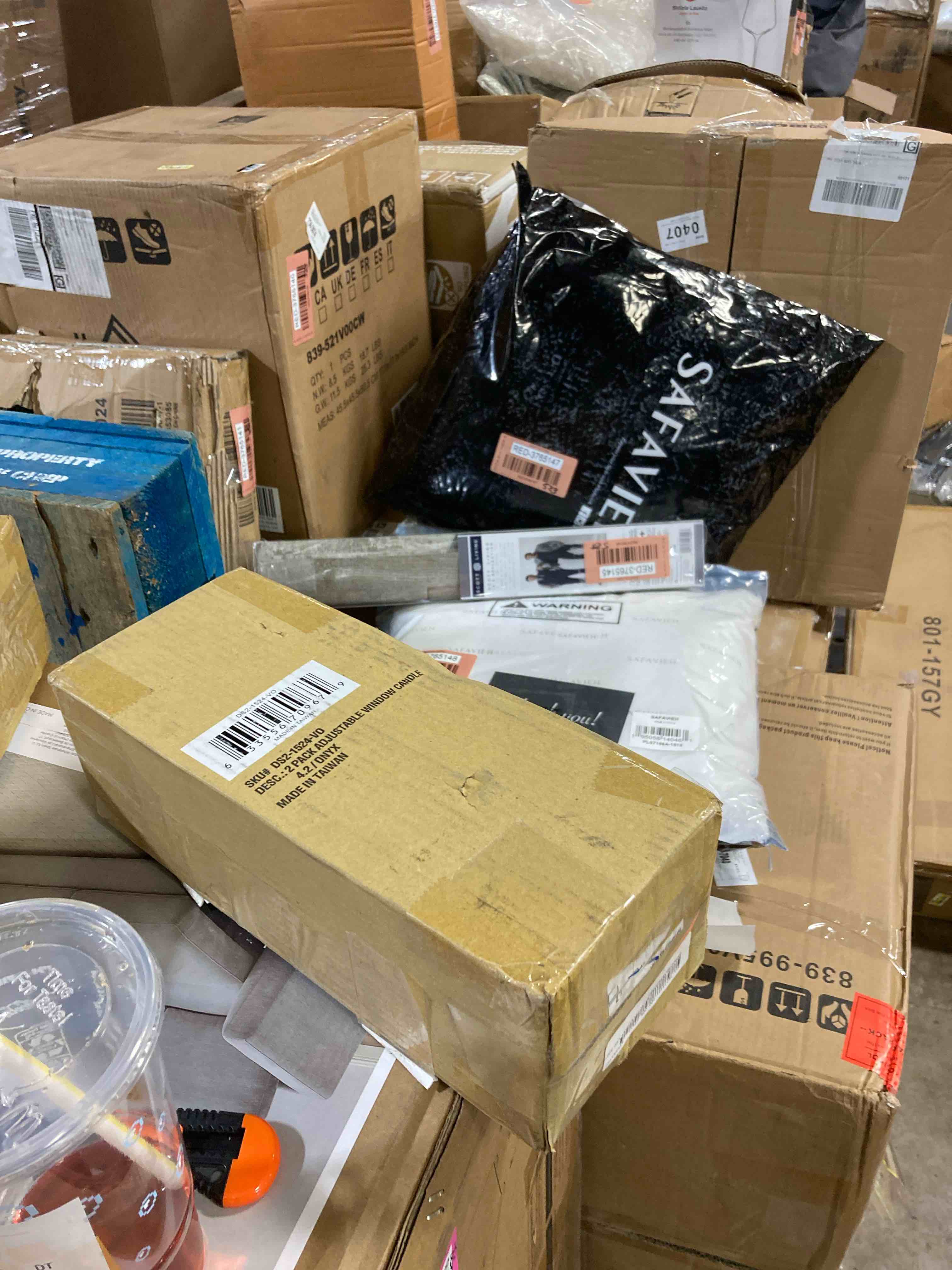 https://s3.amazonaws.com/lotting-images-prod/phillipi/PNK0402114_1744143655107.jpeg
