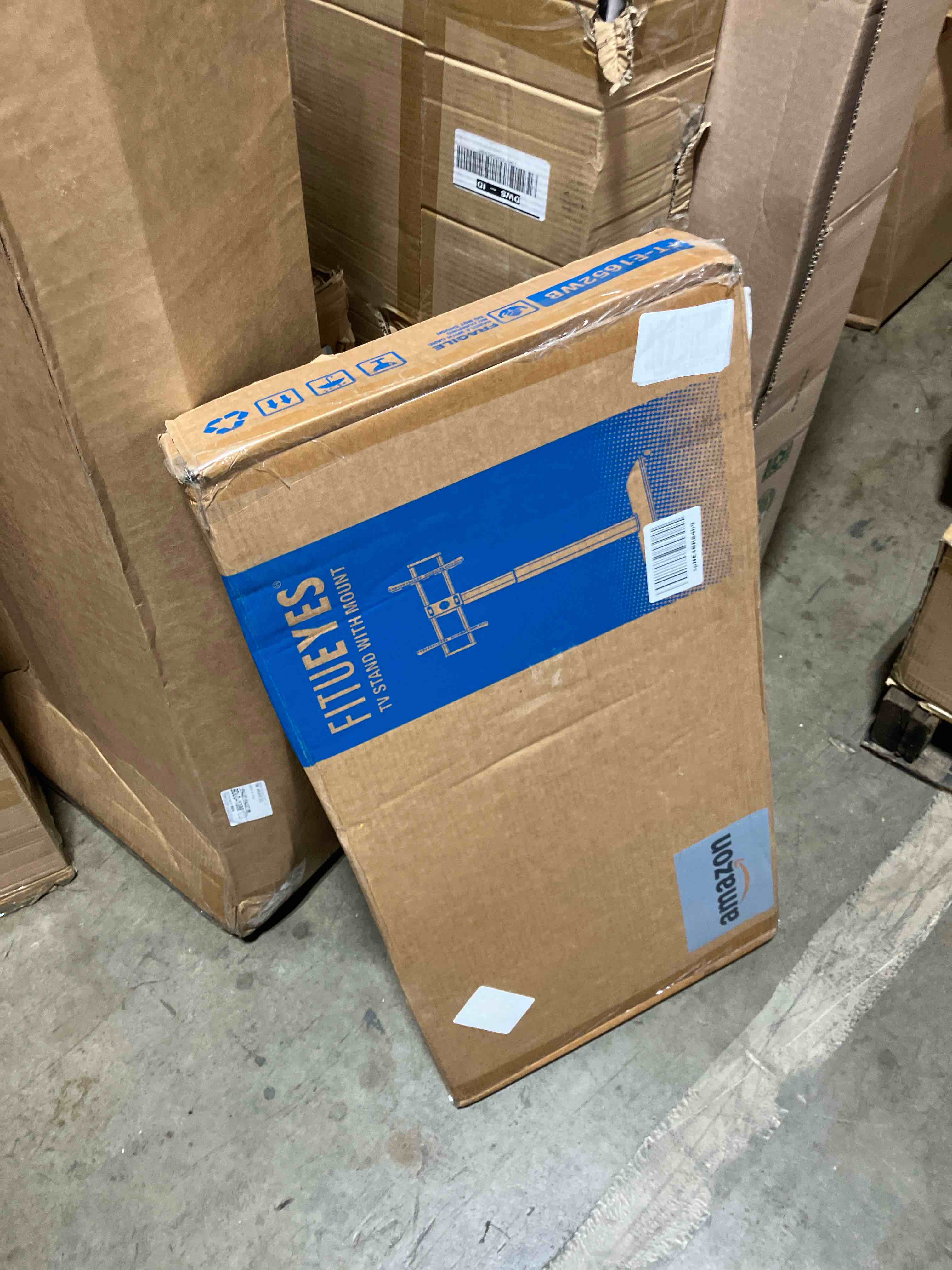 https://s3.amazonaws.com/lotting-images-prod/phillipi/PNK0402803_1742759147790.jpeg