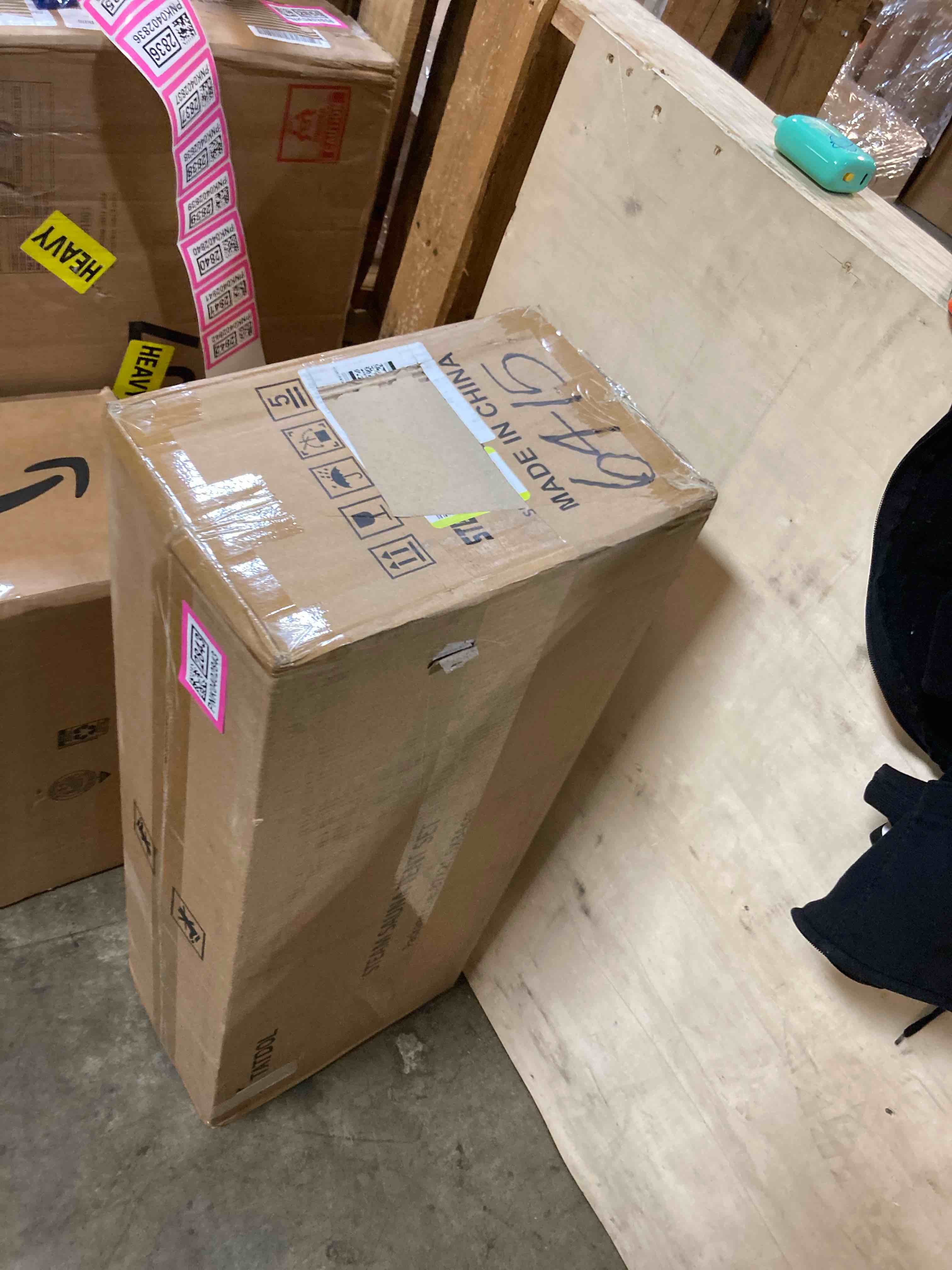 https://s3.amazonaws.com/lotting-images-prod/phillipi/PNK0402843_1742572305834.jpeg