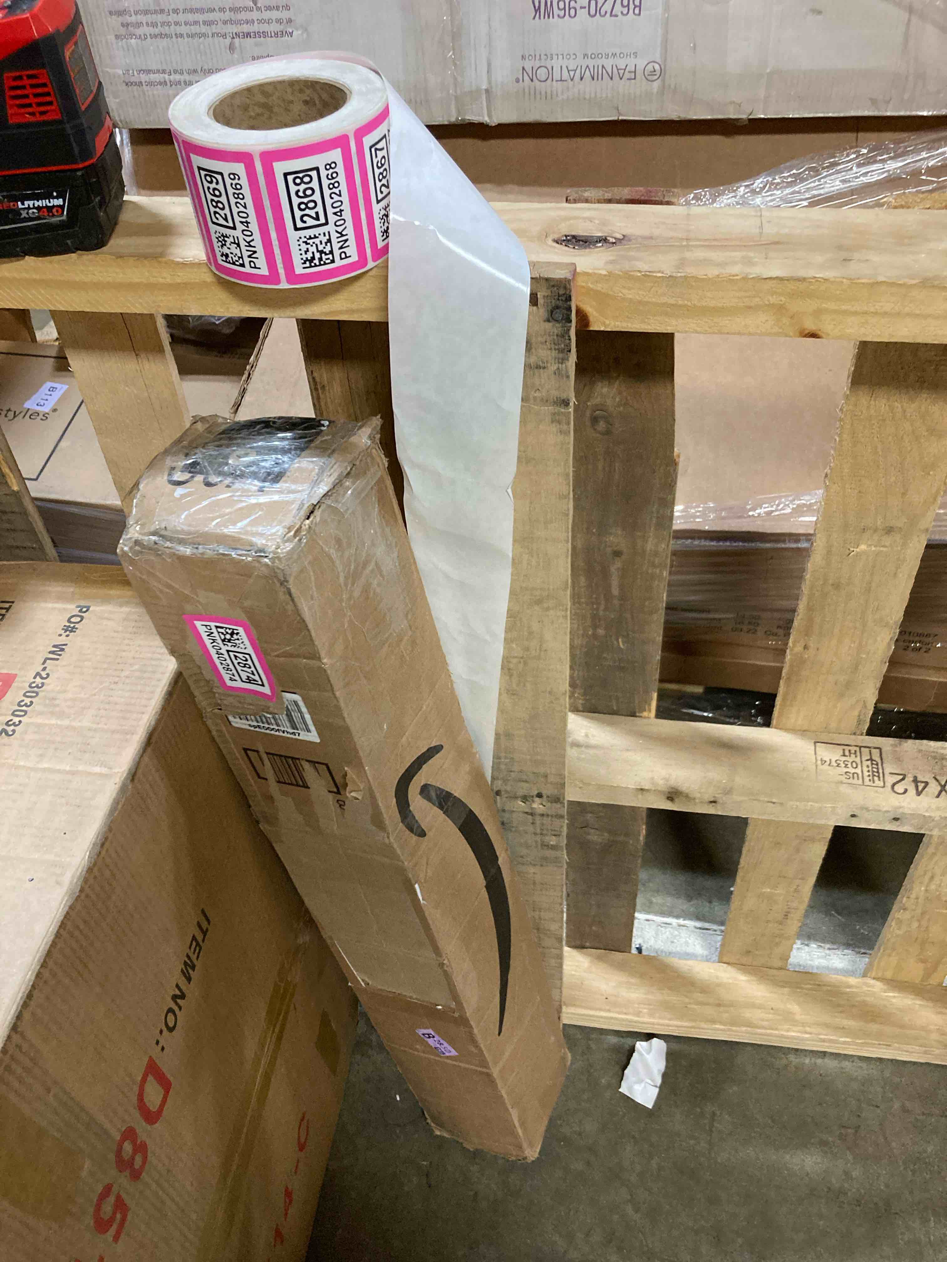 https://s3.amazonaws.com/lotting-images-prod/phillipi/PNK0402874_1742501940609.jpeg