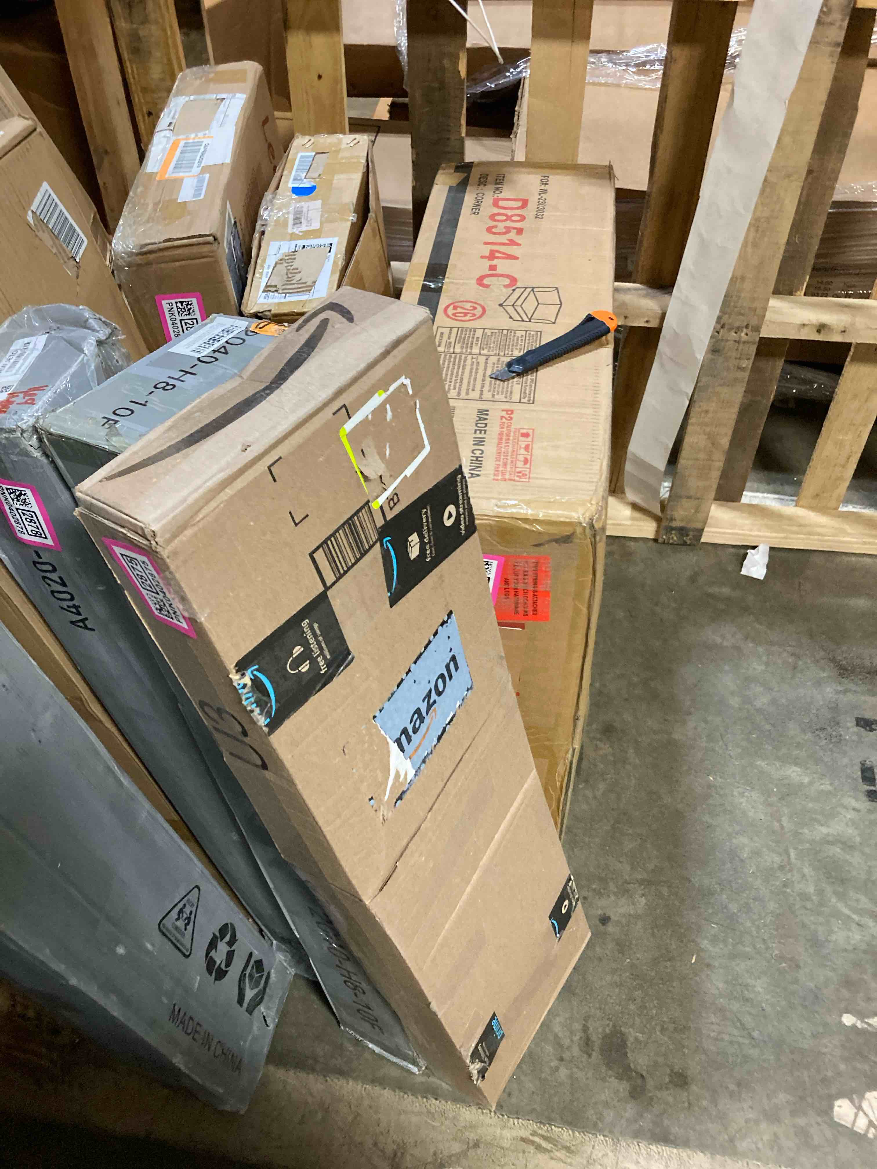 https://s3.amazonaws.com/lotting-images-prod/phillipi/PNK0402875_1742501851559.jpeg