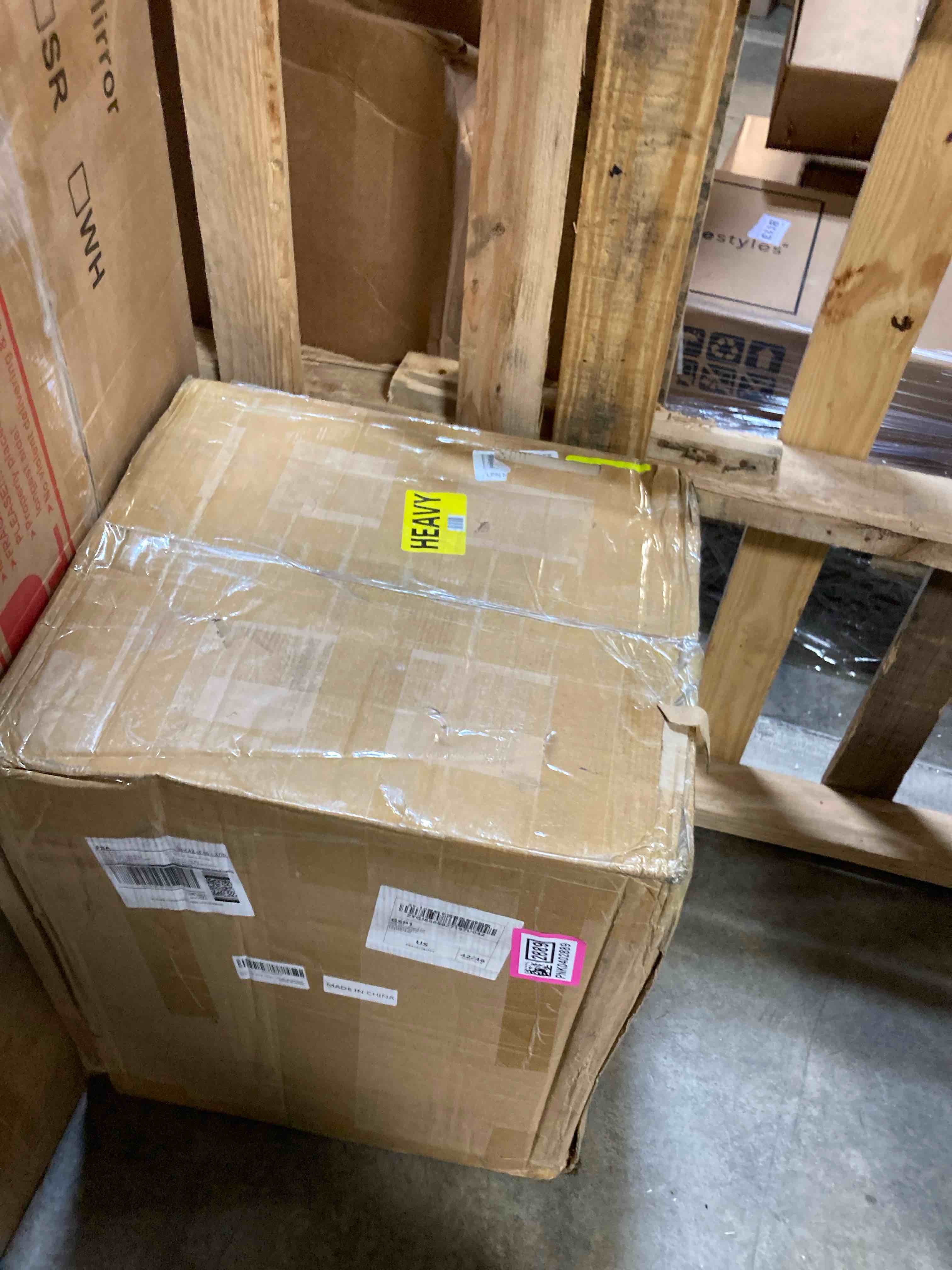 https://s3.amazonaws.com/lotting-images-prod/phillipi/PNK0402889_1742500901197.jpeg