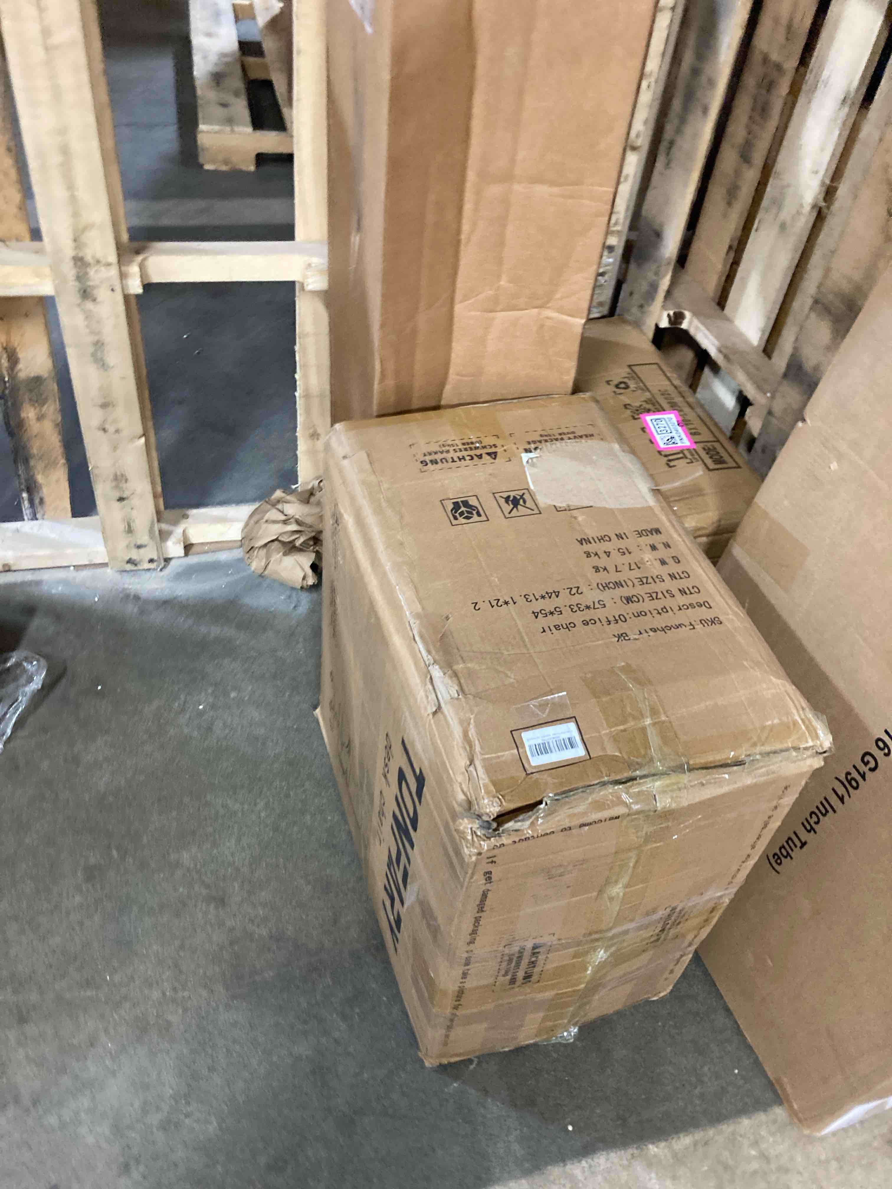 https://s3.amazonaws.com/lotting-images-prod/phillipi/PNK0403264_1741704444176.jpeg