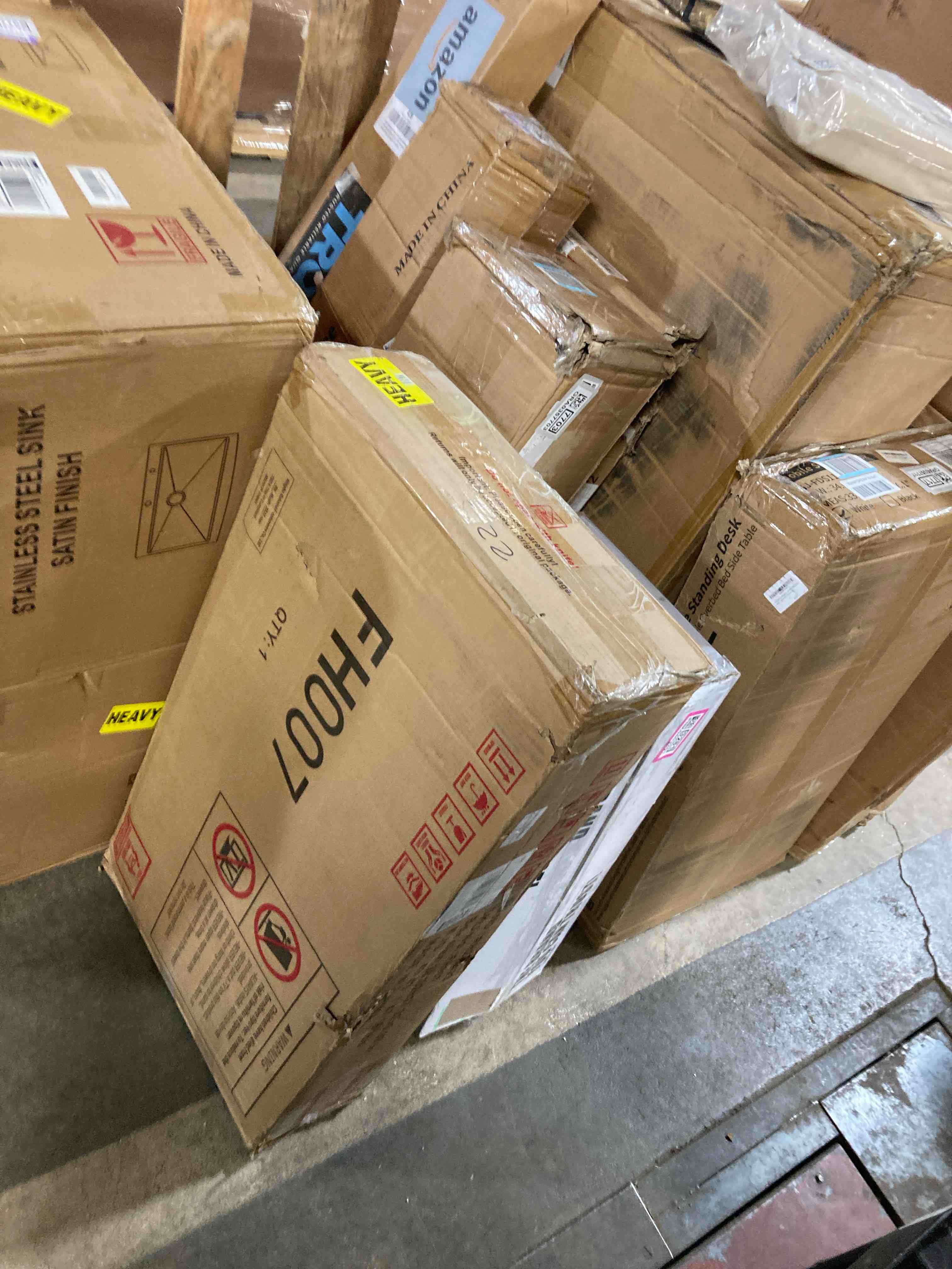 https://s3.amazonaws.com/lotting-images-prod/phillipi/PNK0403280_1741702237603.jpeg