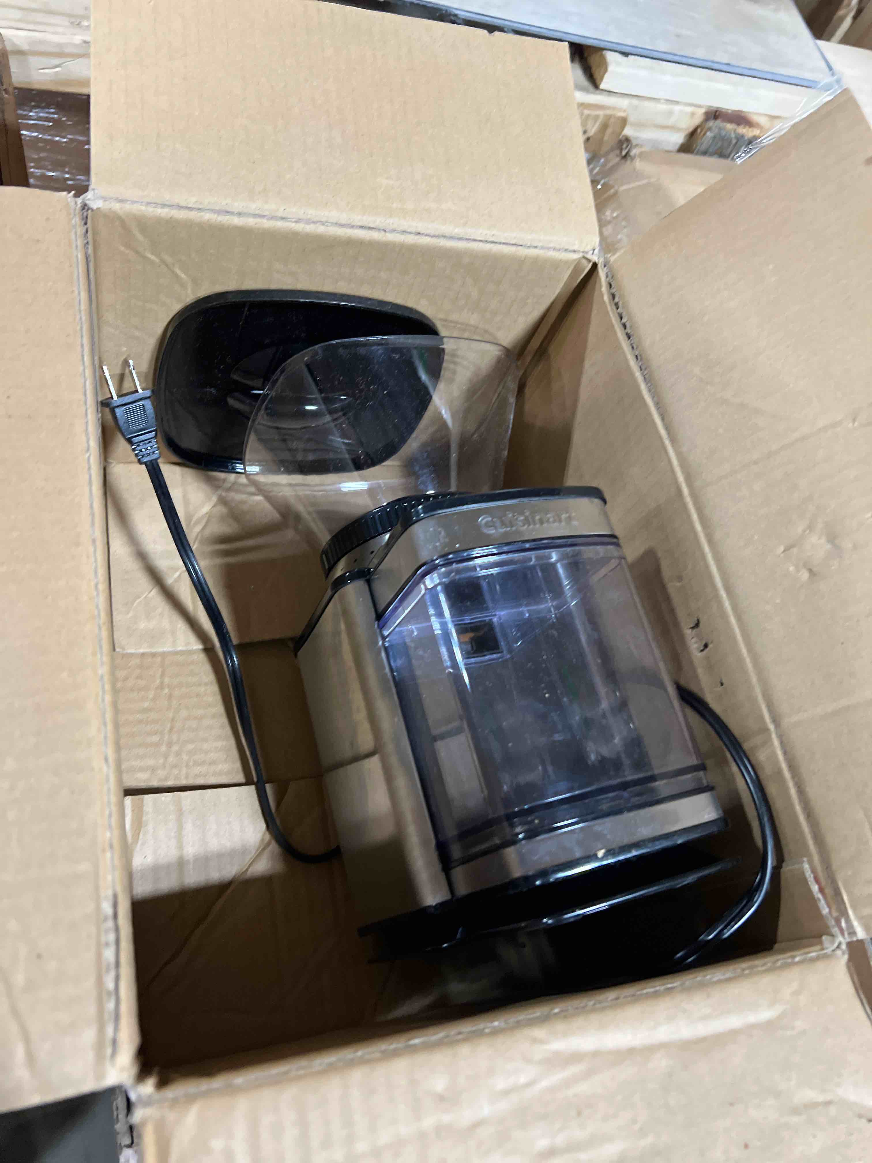 https://s3.amazonaws.com/lotting-images-prod/phillipi/PNK0403650_1740061446485.jpeg