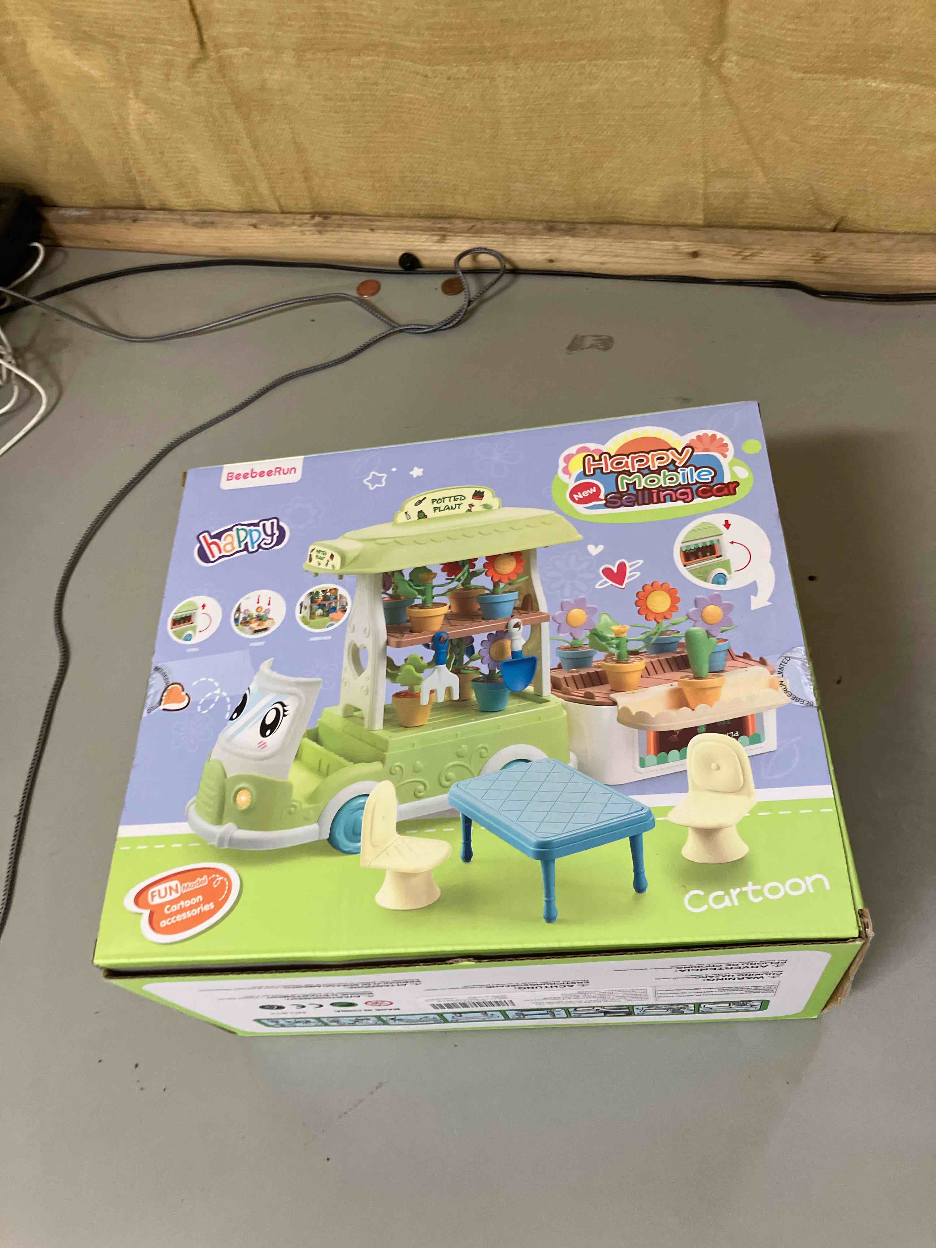 https://s3.amazonaws.com/lotting-images-prod/phillipi/PNK0404117_1738856685395.jpeg