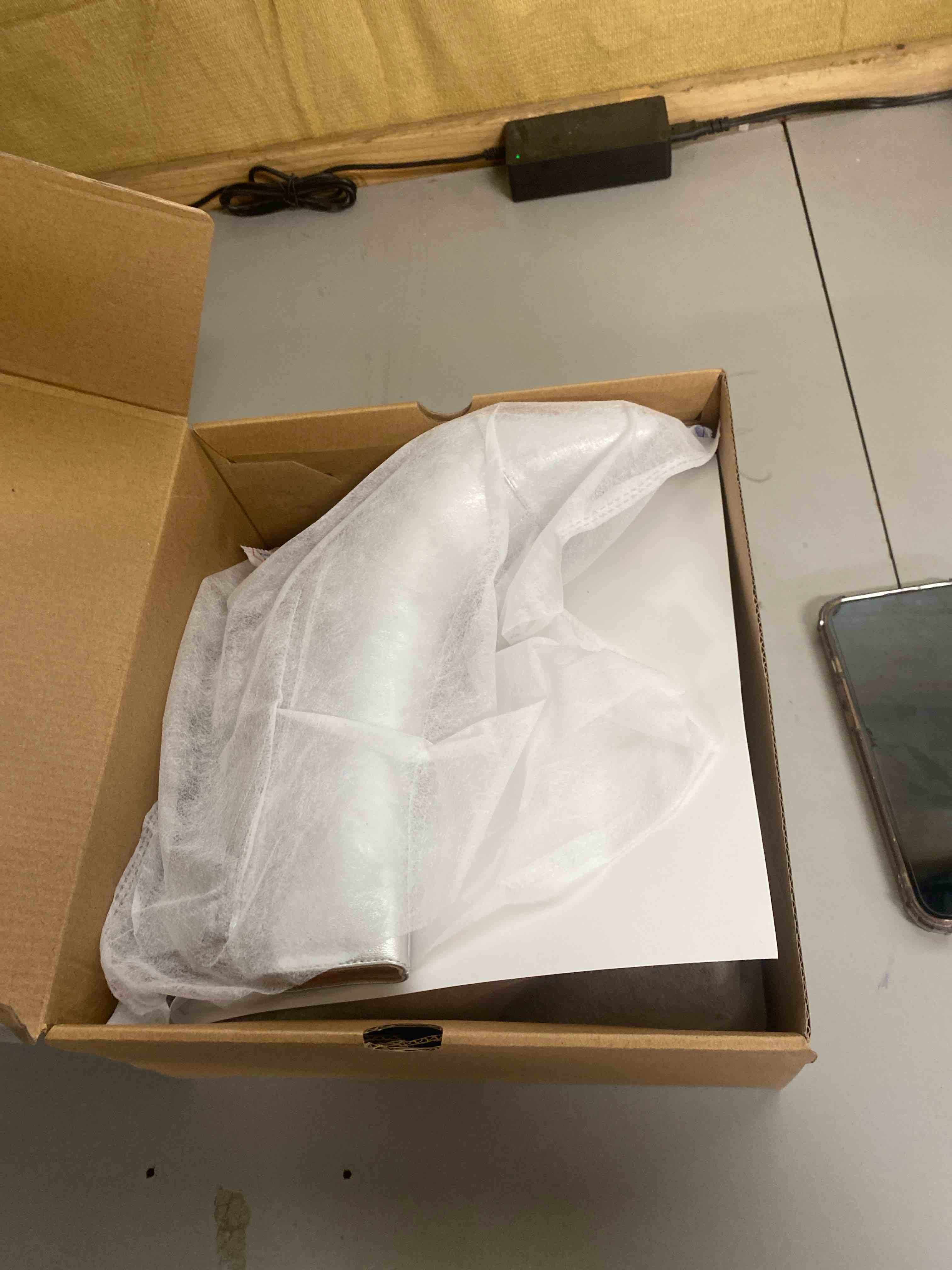 https://s3.amazonaws.com/lotting-images-prod/phillipi/PNK0404158_1738704101451.jpeg