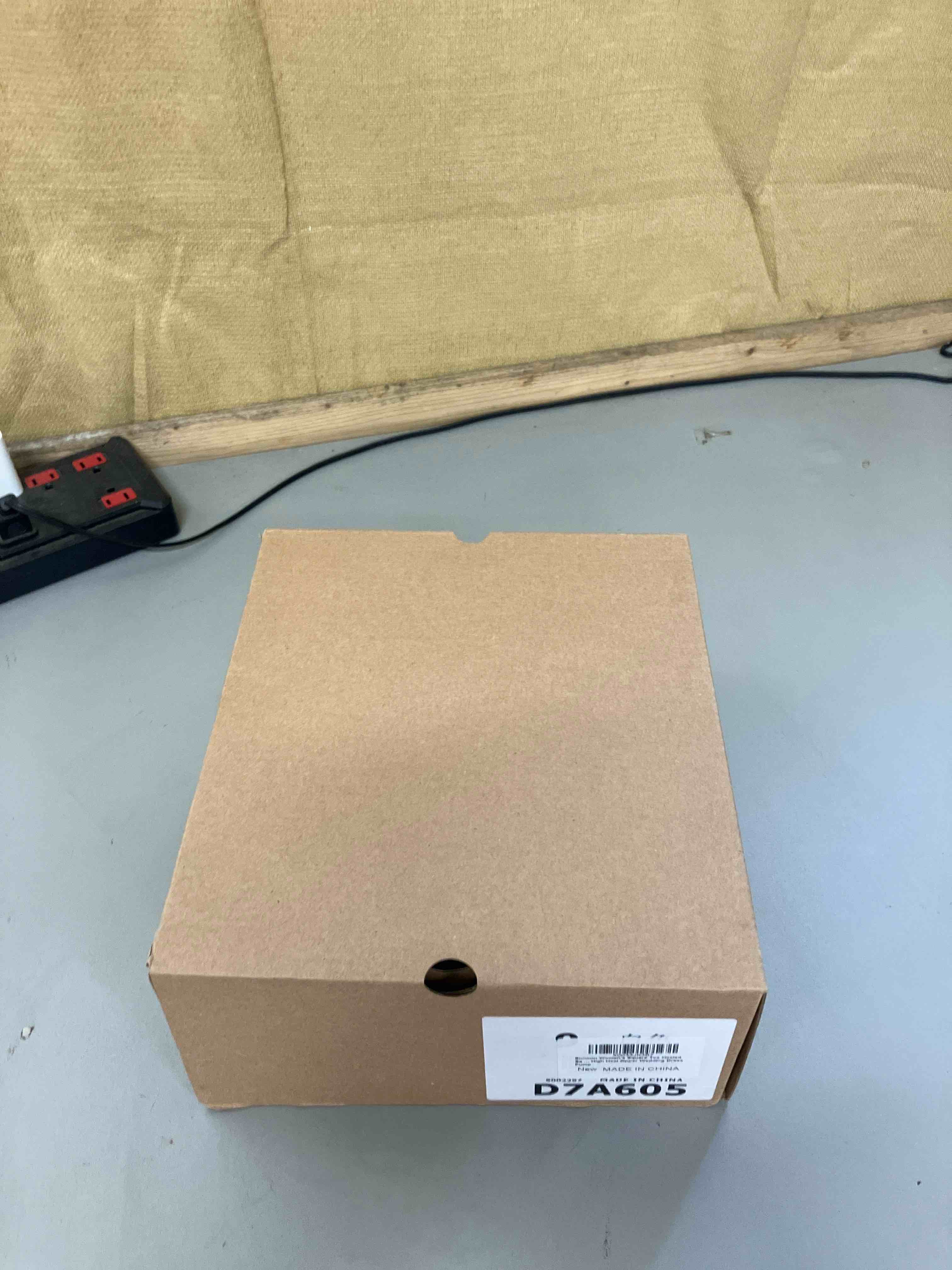 https://s3.amazonaws.com/lotting-images-prod/phillipi/PNK0404393_1735582813065.jpeg