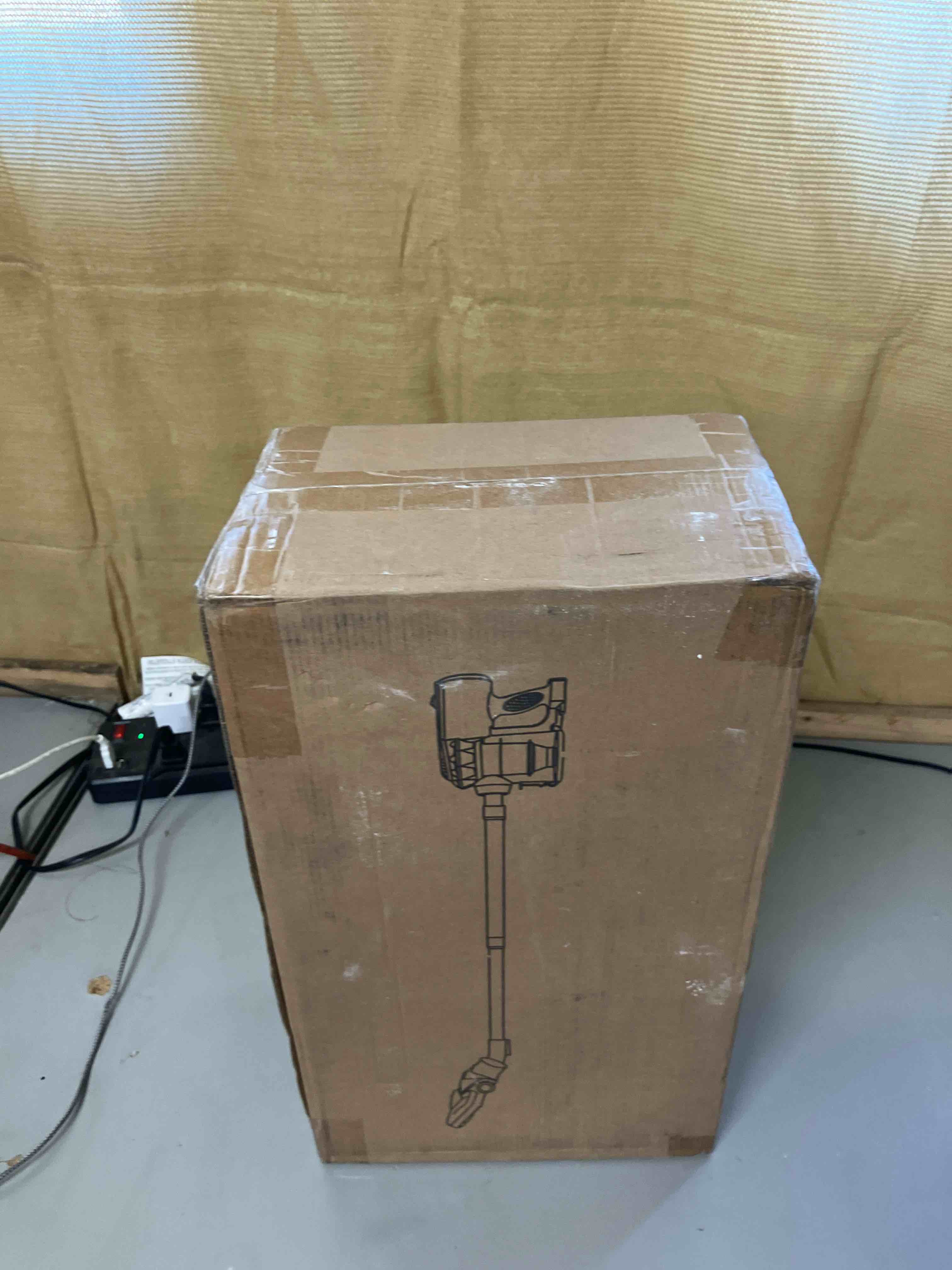 https://s3.amazonaws.com/lotting-images-prod/phillipi/PNK0404419_1735580941080.jpeg