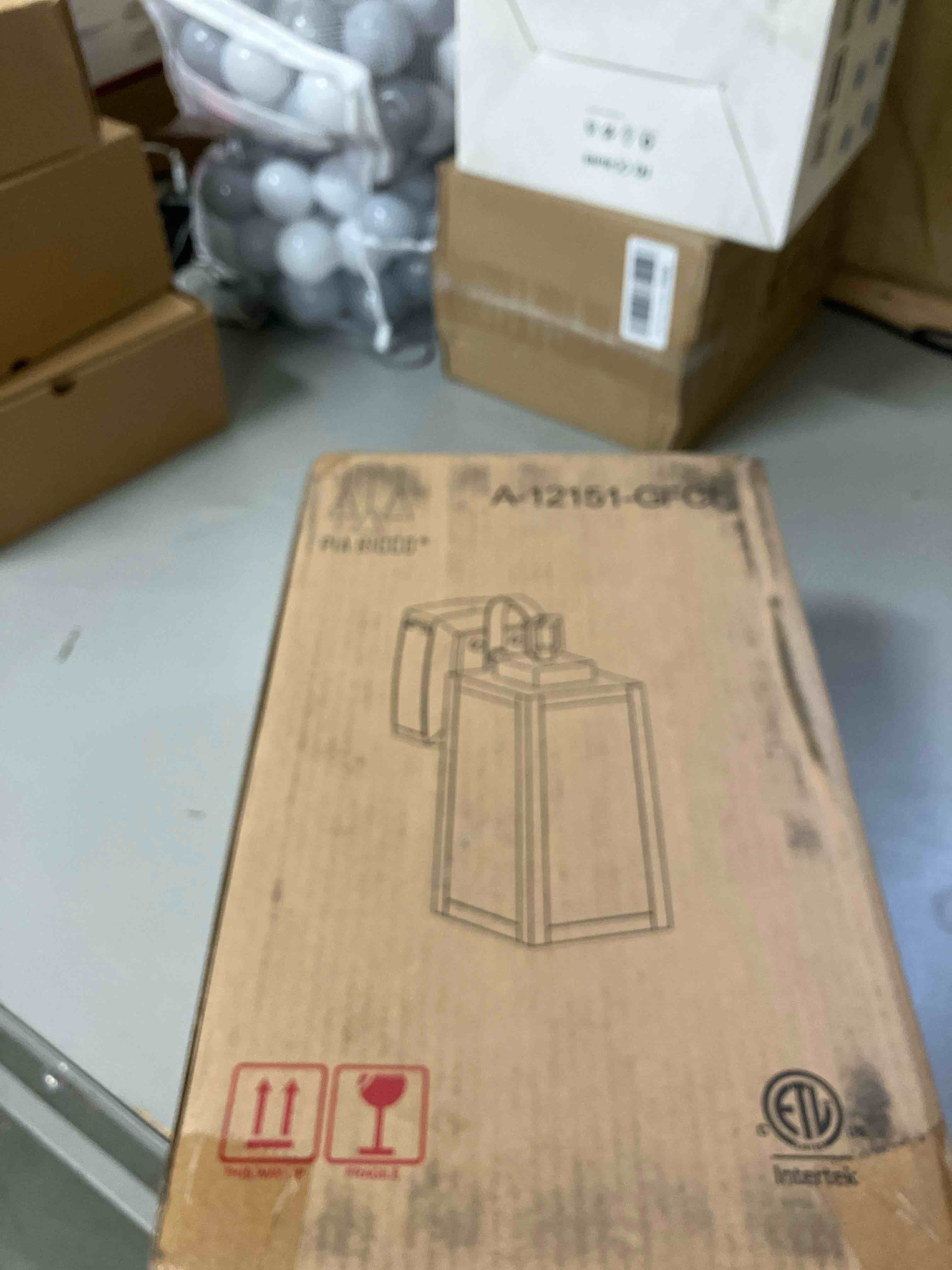 https://s3.amazonaws.com/lotting-images-prod/phillipi/PNK0405085_1734622871266.jpeg