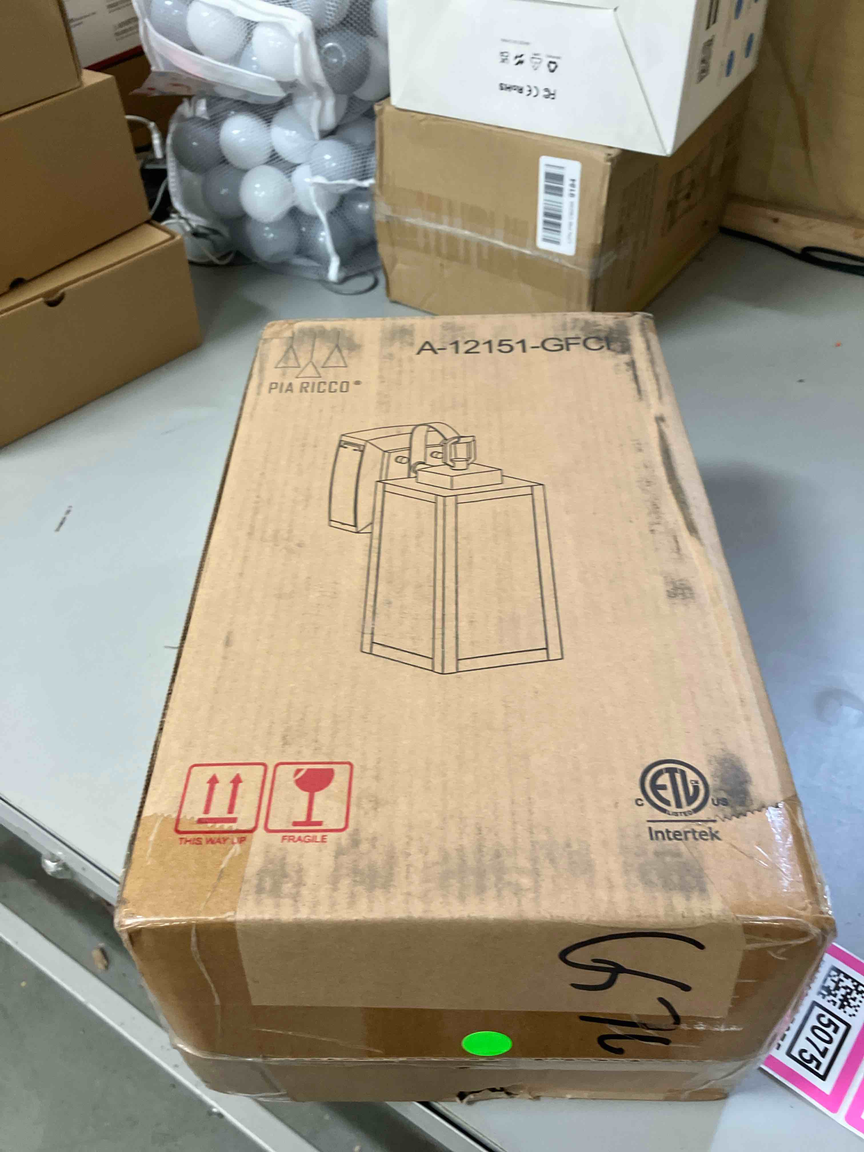 https://s3.amazonaws.com/lotting-images-prod/phillipi/PNK0405085_1734622872201.jpeg