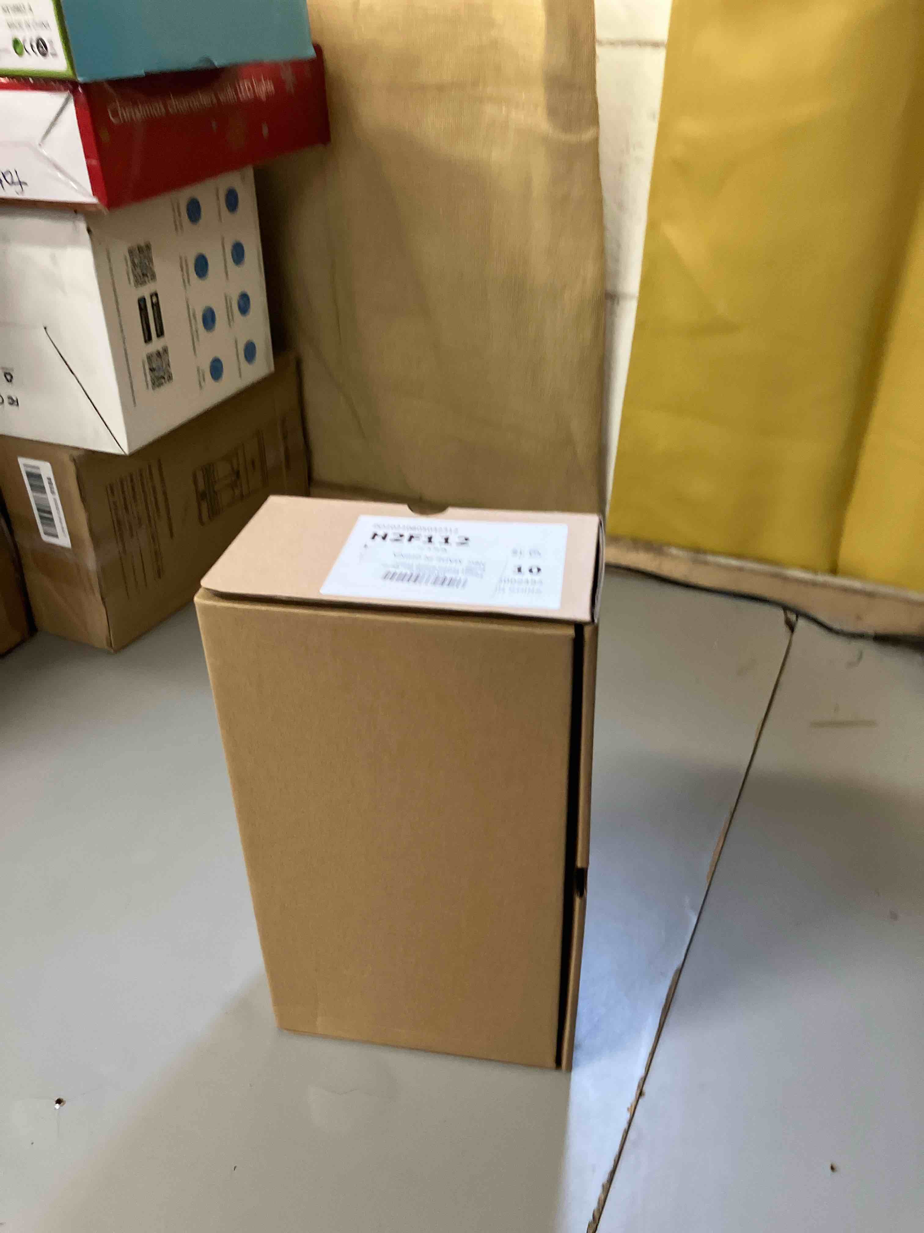 https://s3.amazonaws.com/lotting-images-prod/phillipi/PNK0405089_1734622526177.jpeg