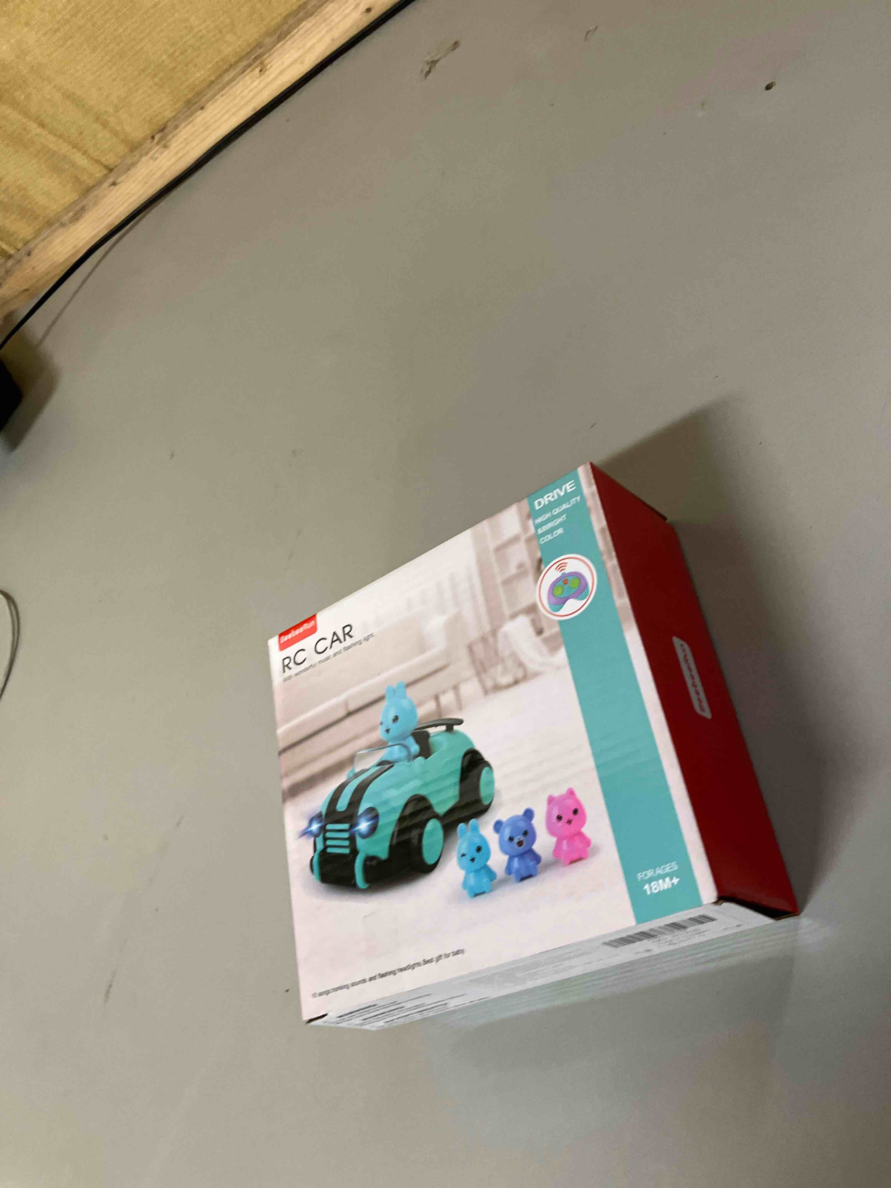 https://s3.amazonaws.com/lotting-images-prod/phillipi/PNK0405361_1734366419402.jpeg