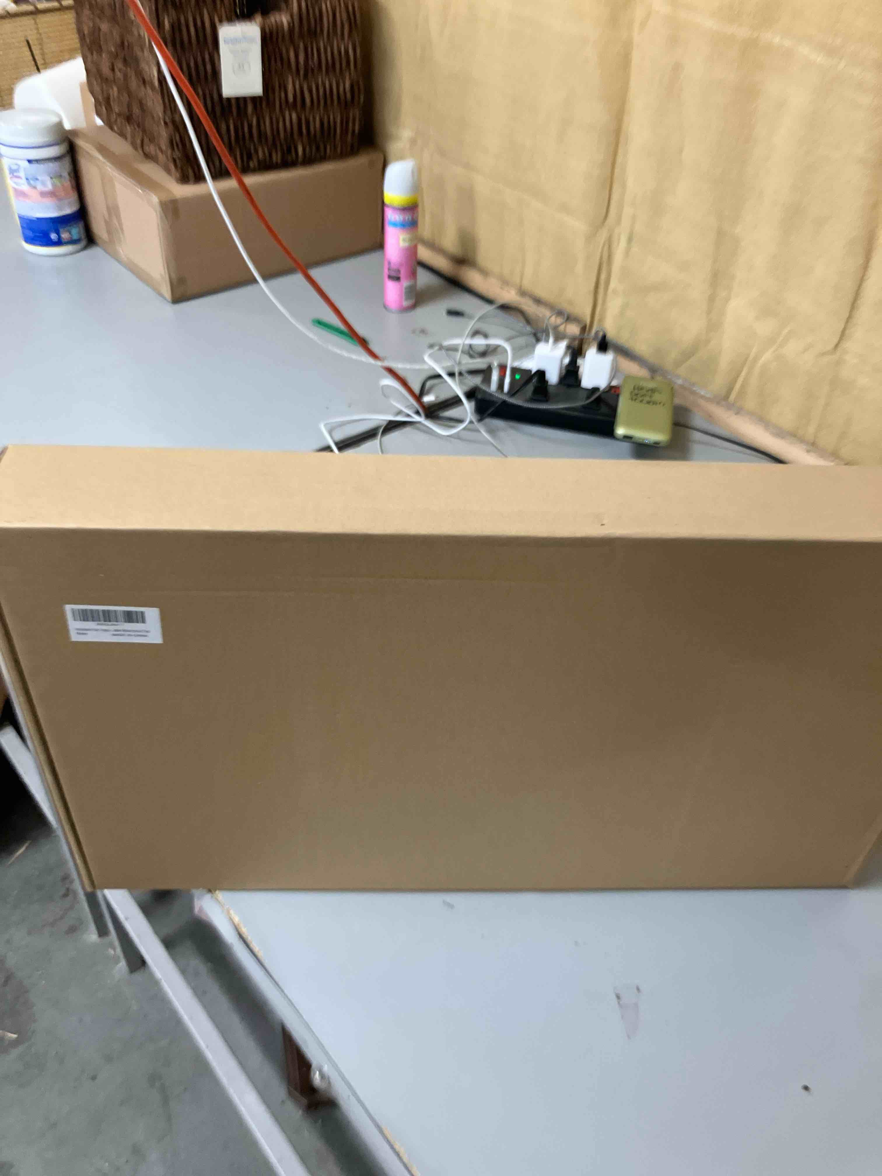 https://s3.amazonaws.com/lotting-images-prod/phillipi/PNK0405372_1734365544251.jpeg