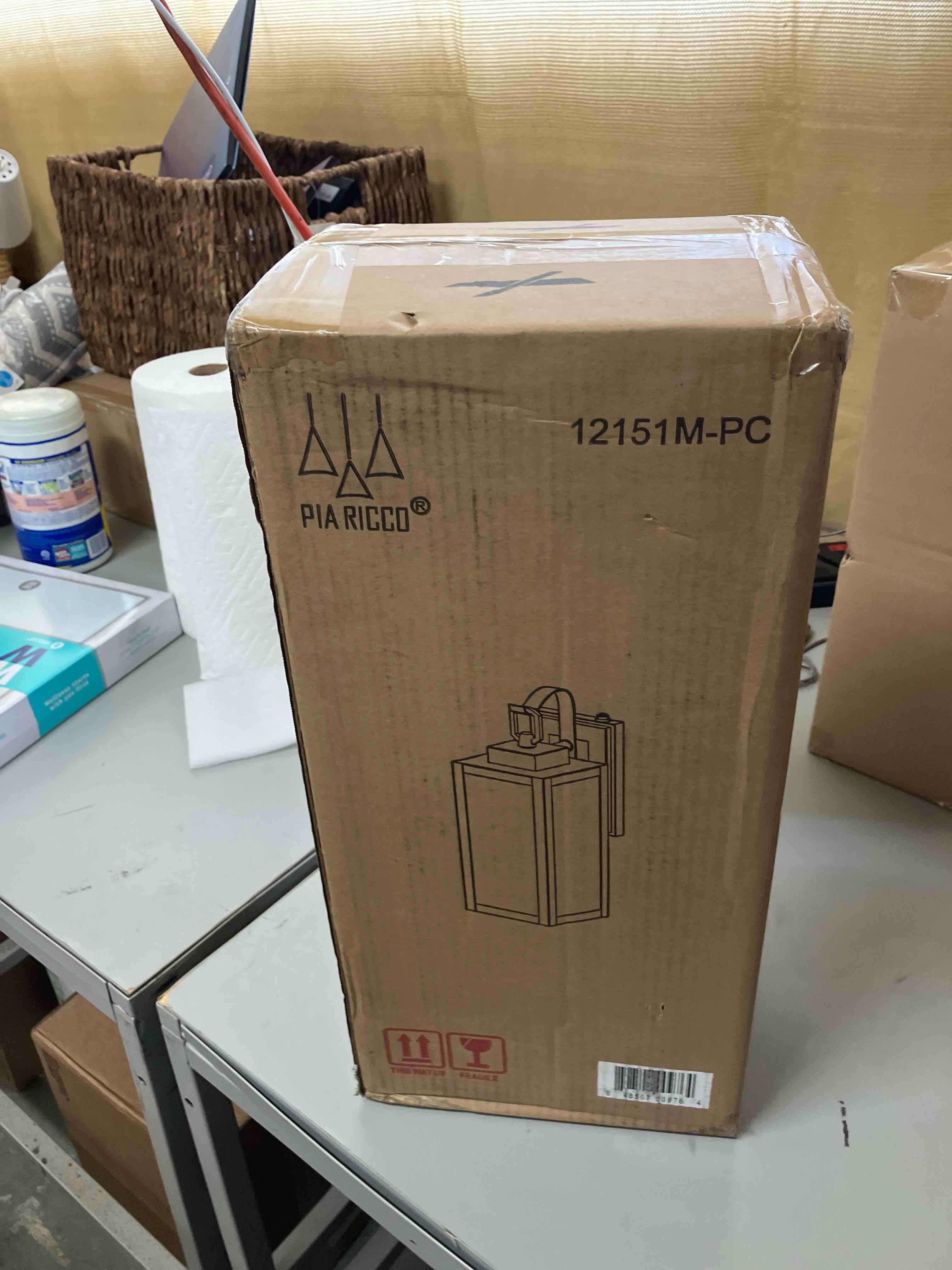 https://s3.amazonaws.com/lotting-images-prod/phillipi/PNK0405779_1734114192681.jpeg