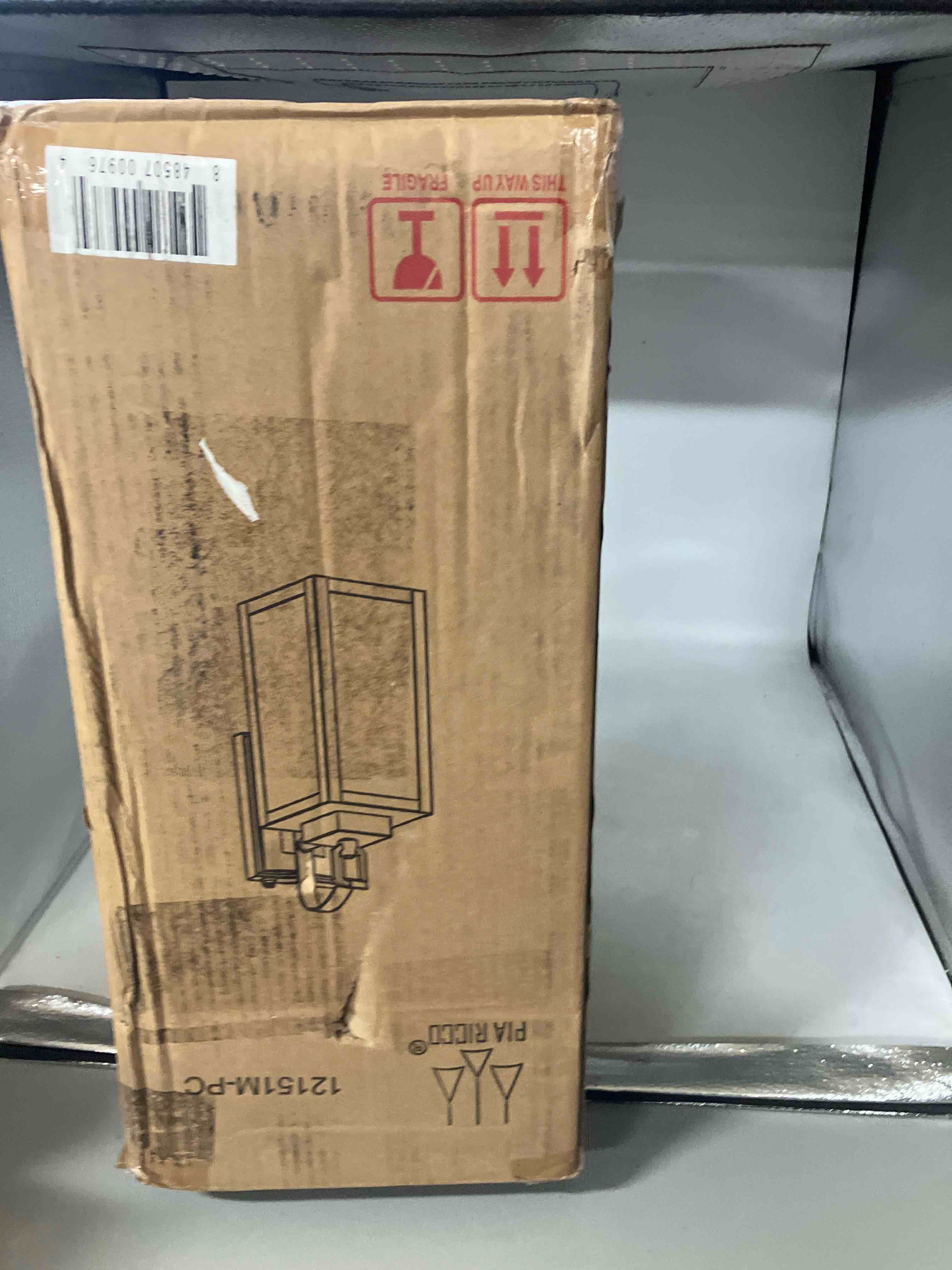https://s3.amazonaws.com/lotting-images-prod/phillipi/PNK0405847_1734109082644.jpeg