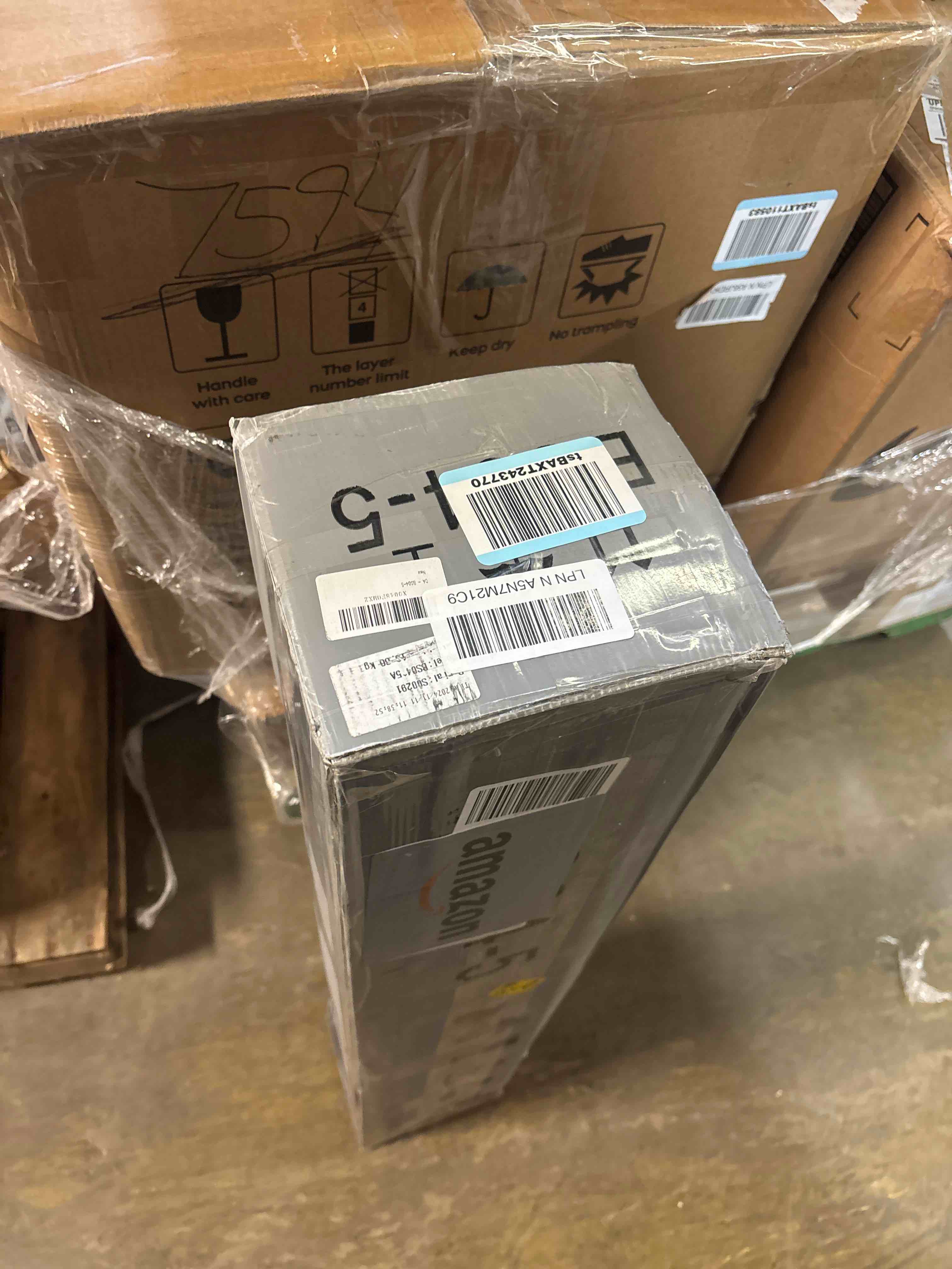 https://s3.amazonaws.com/lotting-images-prod/phillipi/PNK0406266_1742299857572.jpeg