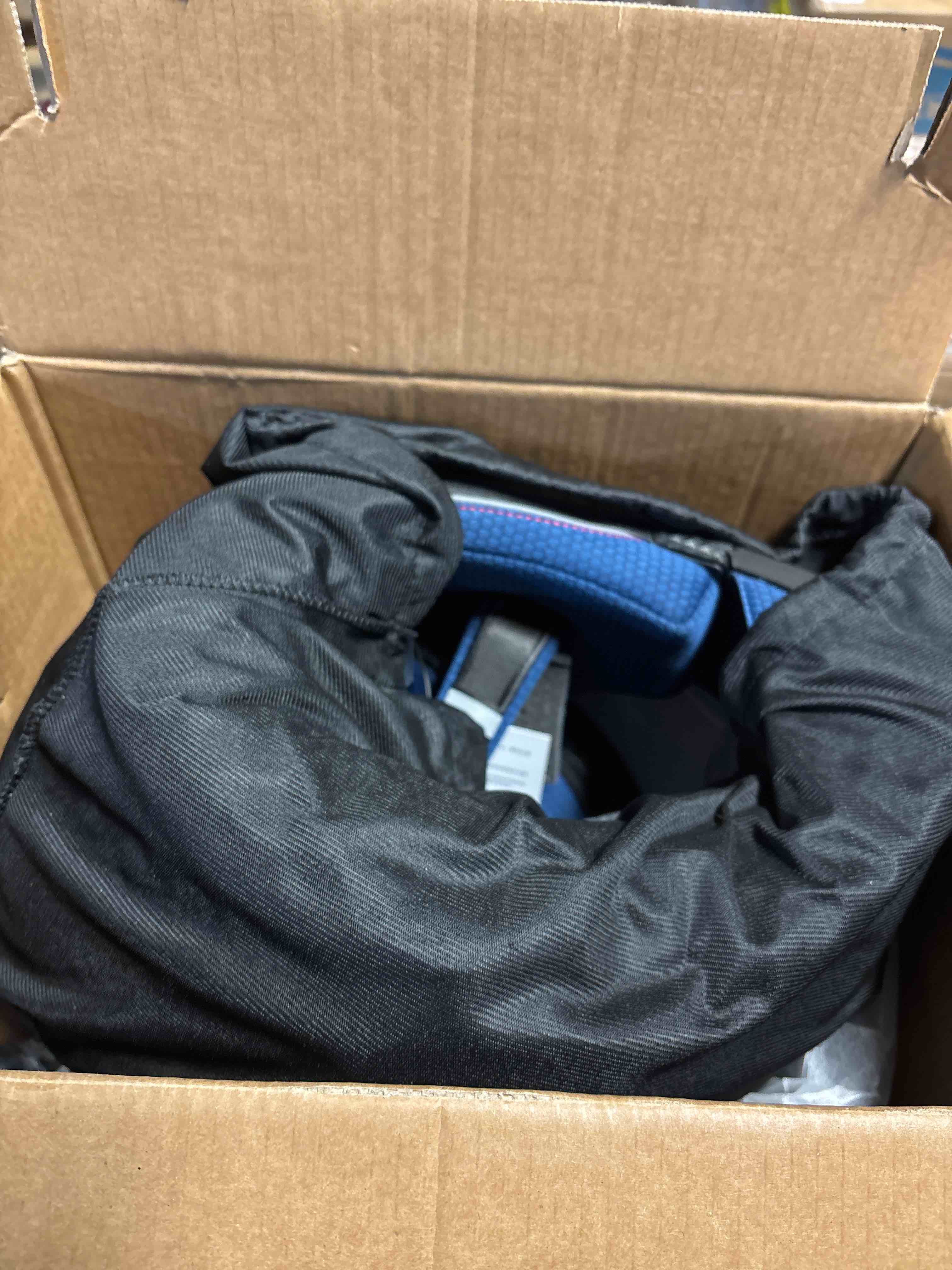https://s3.amazonaws.com/lotting-images-prod/phillipi/PNK0406307_1742306659091.jpeg