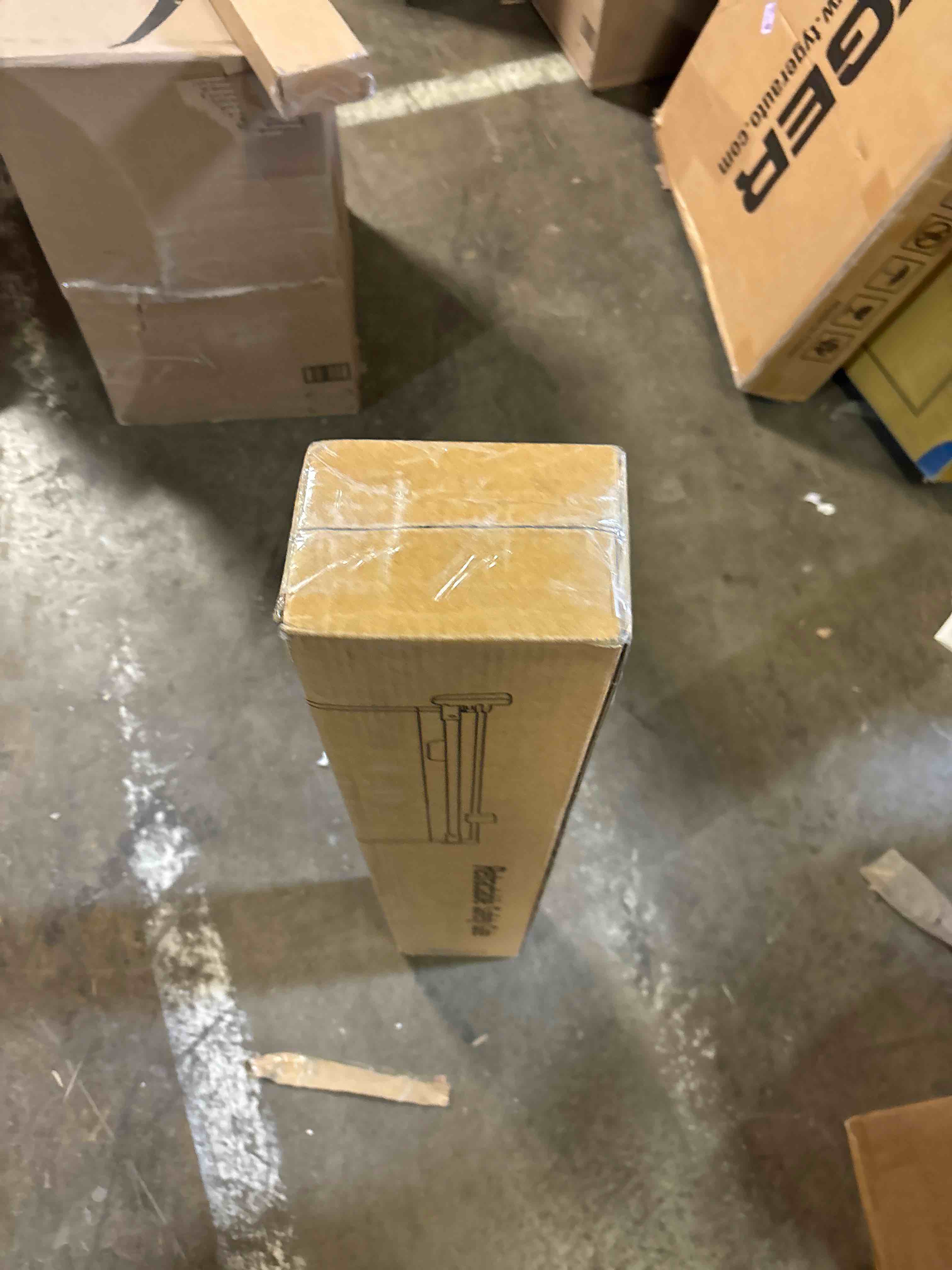 https://s3.amazonaws.com/lotting-images-prod/phillipi/PNK0406385_1742329968912.jpeg