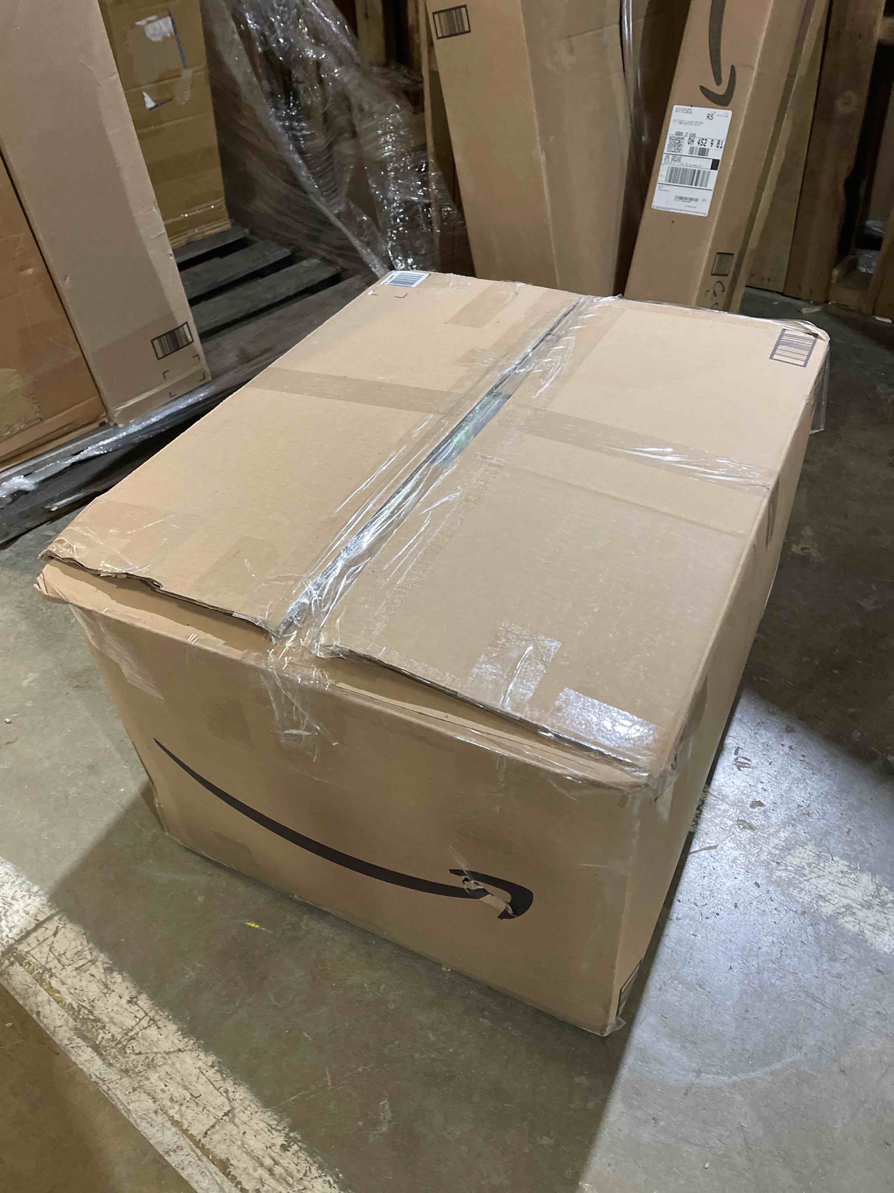 https://s3.amazonaws.com/lotting-images-prod/phillipi/PNK0406398_1742228156458.jpeg
