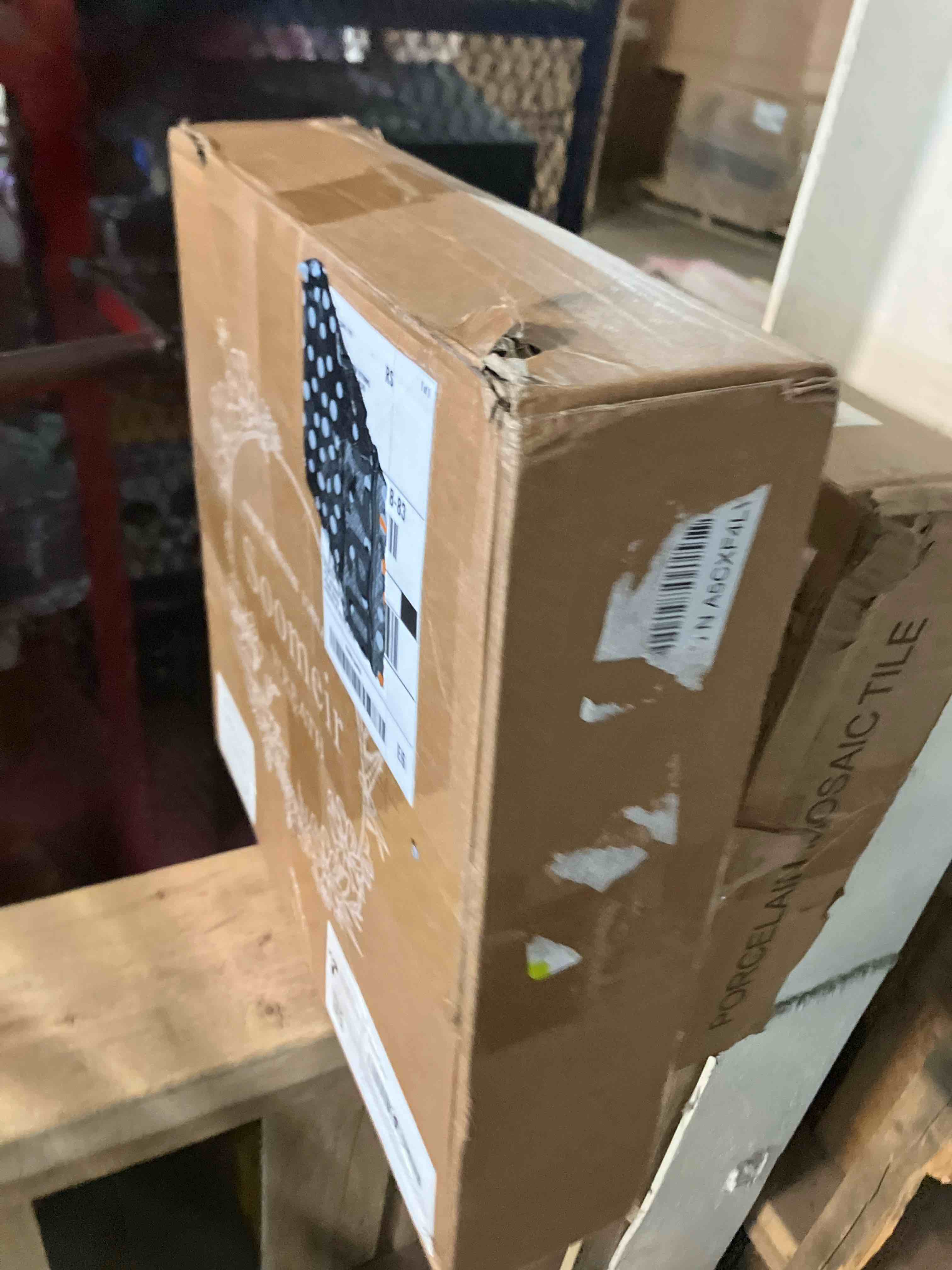 https://s3.amazonaws.com/lotting-images-prod/phillipi/PNK0406680_1742311305581.jpeg