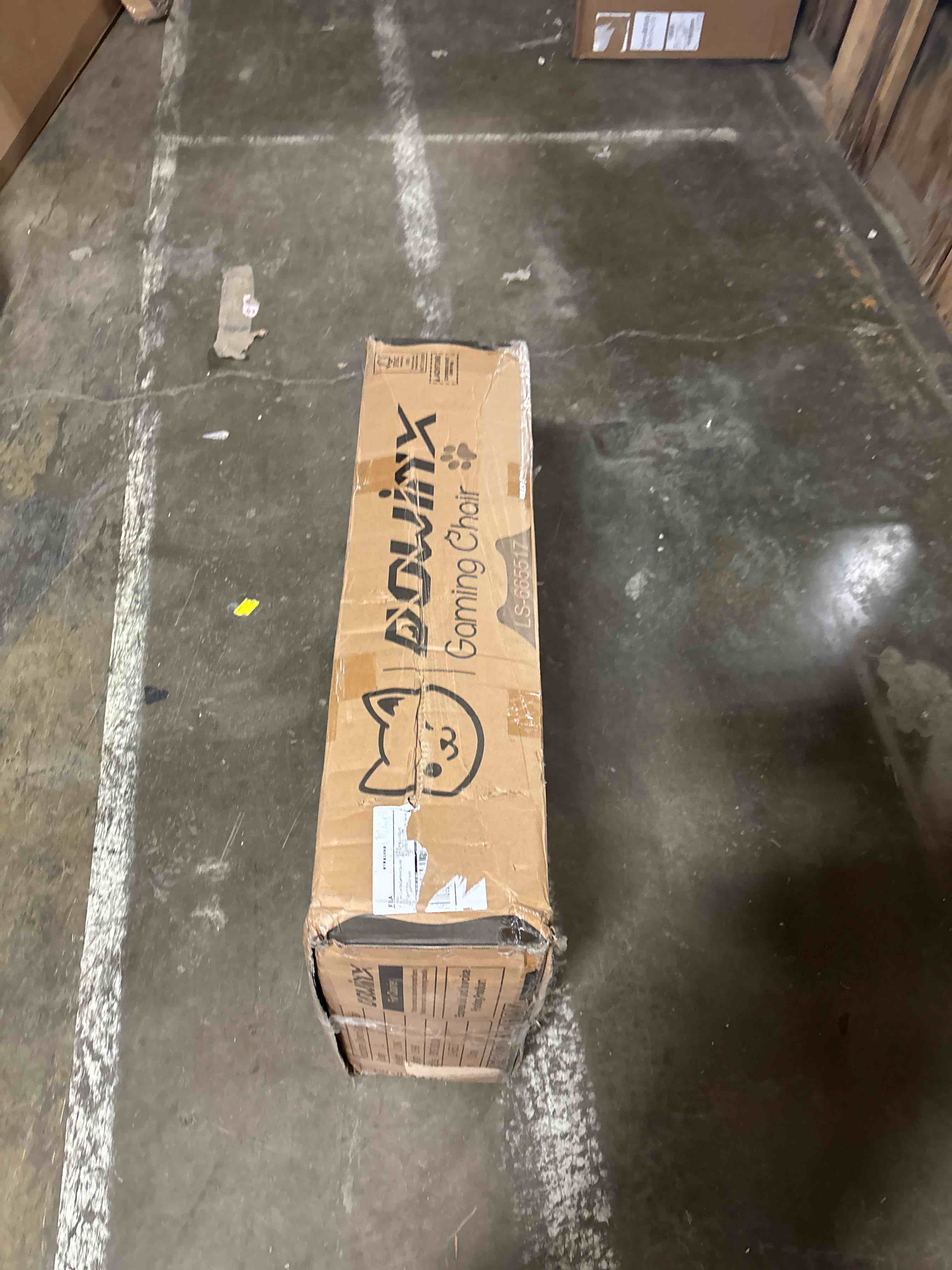 https://s3.amazonaws.com/lotting-images-prod/phillipi/PNK0407043_1741790109165.jpeg