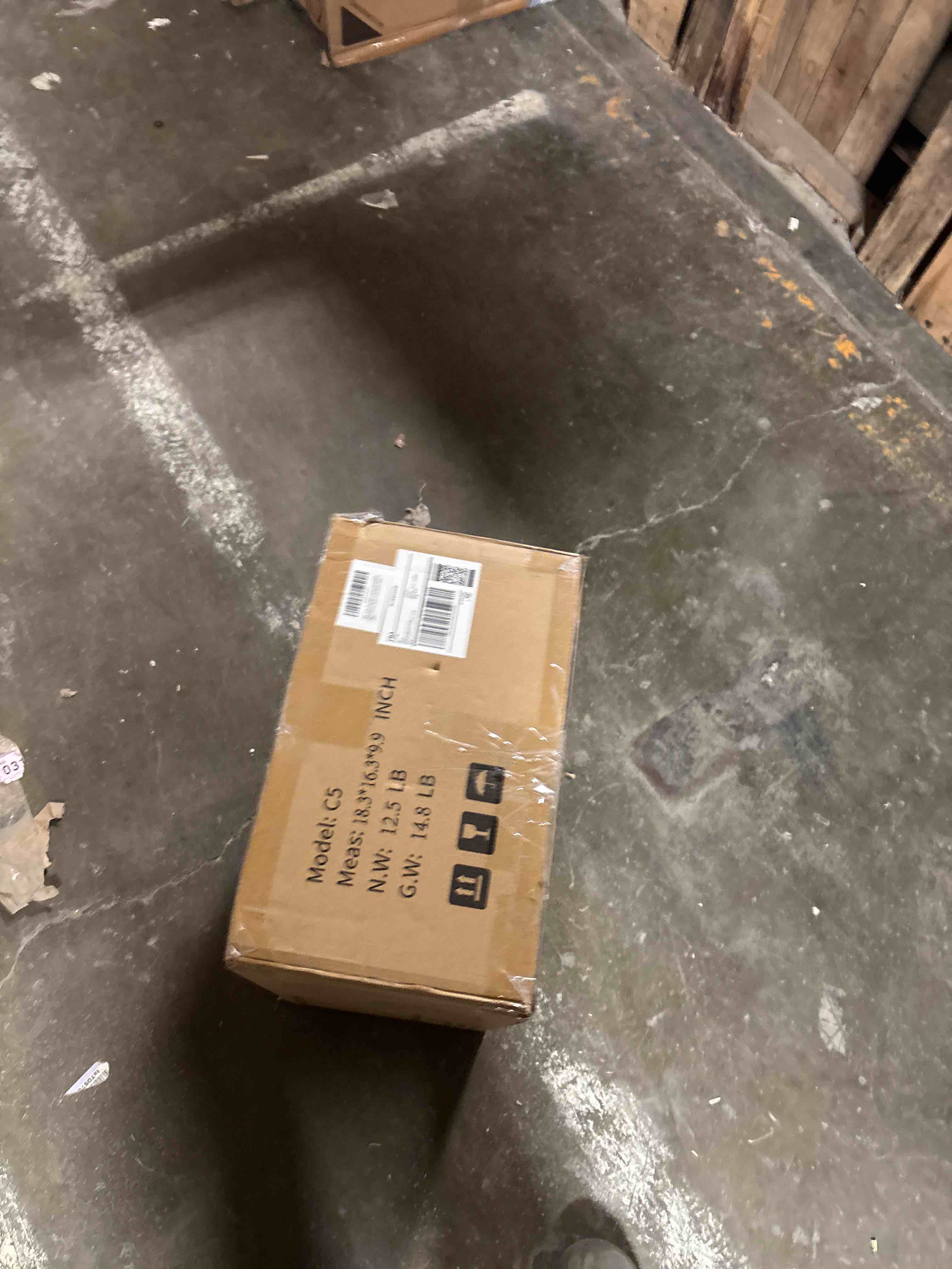 https://s3.amazonaws.com/lotting-images-prod/phillipi/PNK0407053_1741791150777.jpeg
