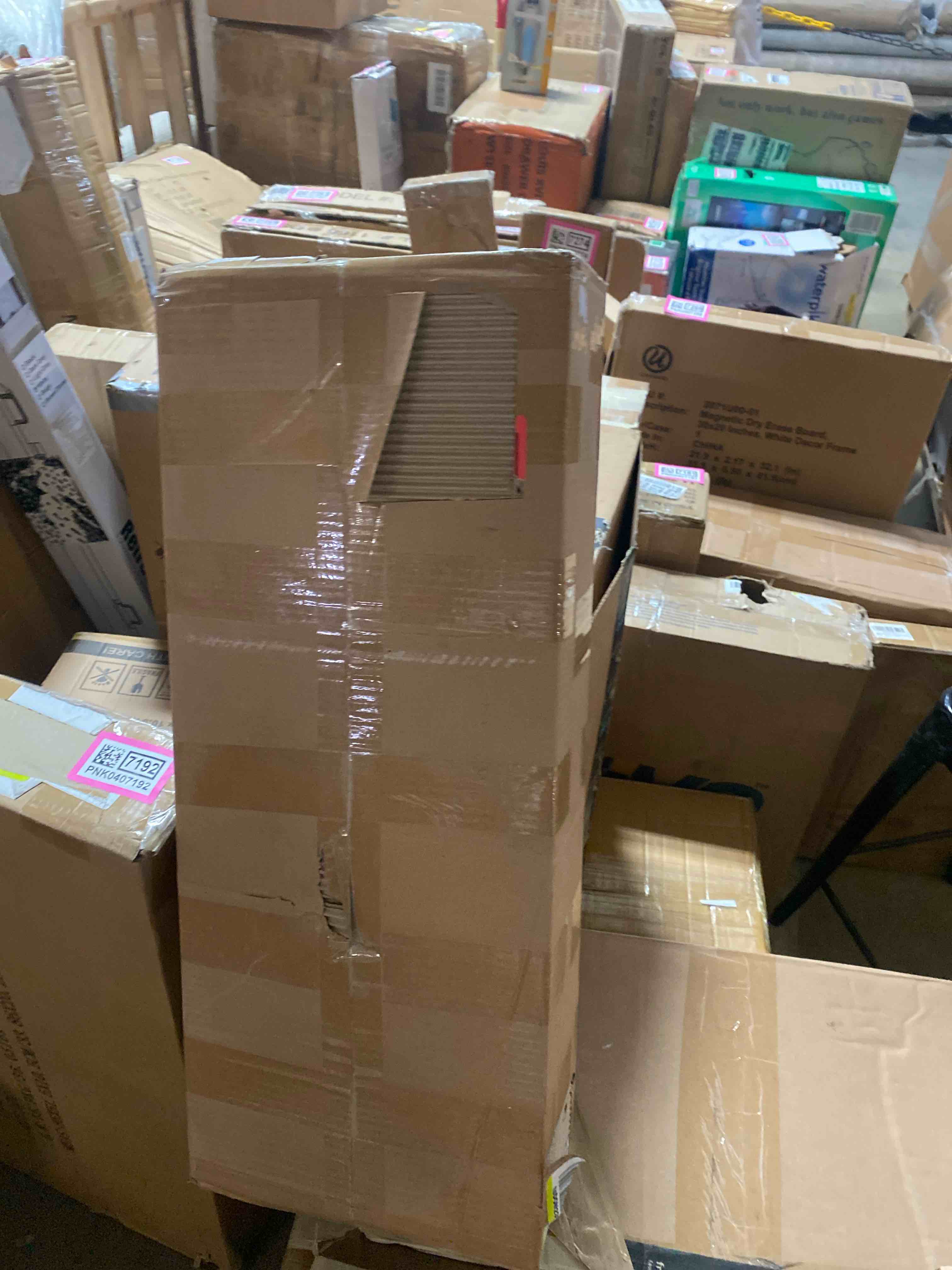 https://s3.amazonaws.com/lotting-images-prod/phillipi/PNK0407193_1741806822536.jpeg
