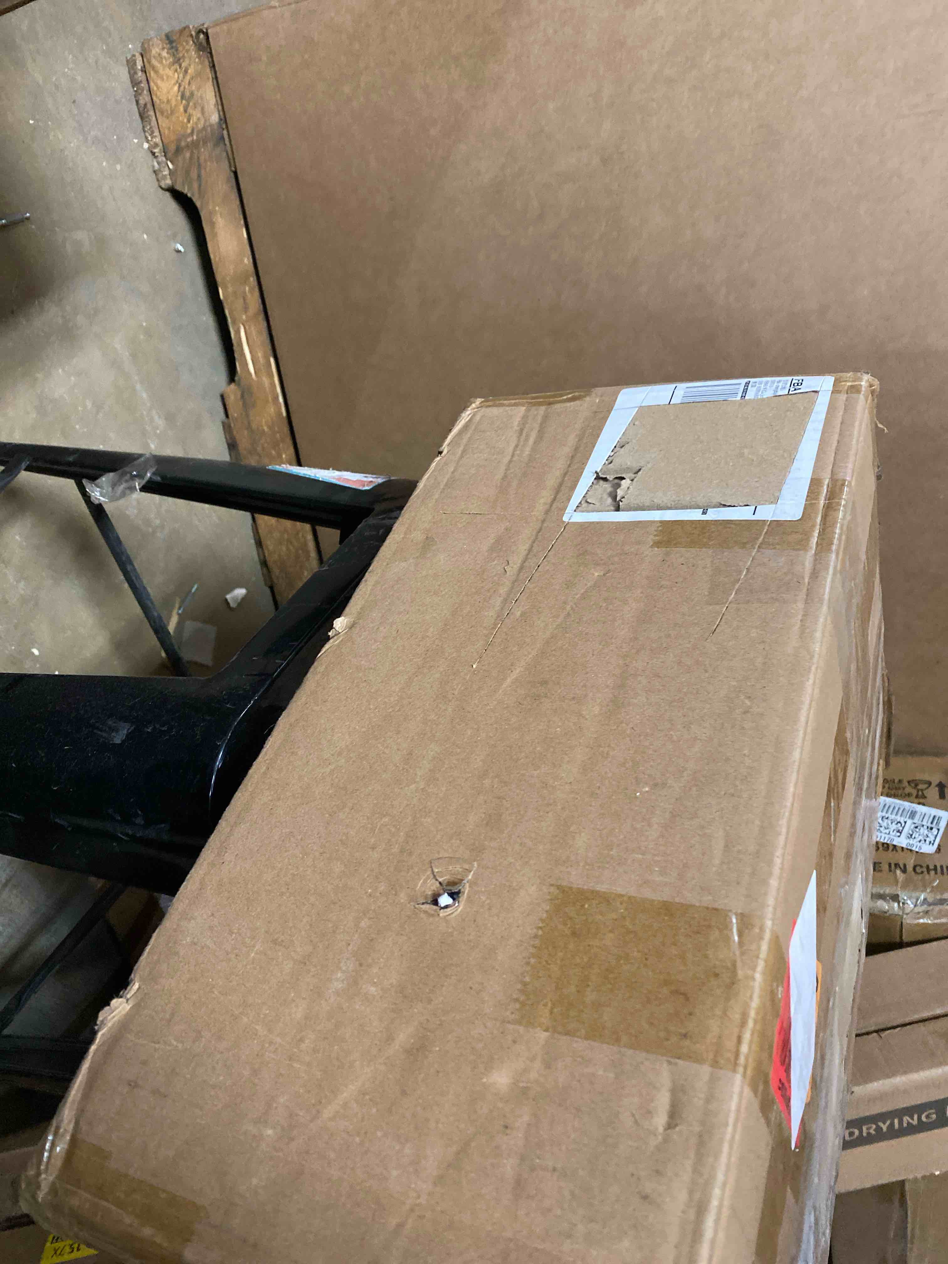 https://s3.amazonaws.com/lotting-images-prod/phillipi/PNK0407273_1741729634210.jpeg