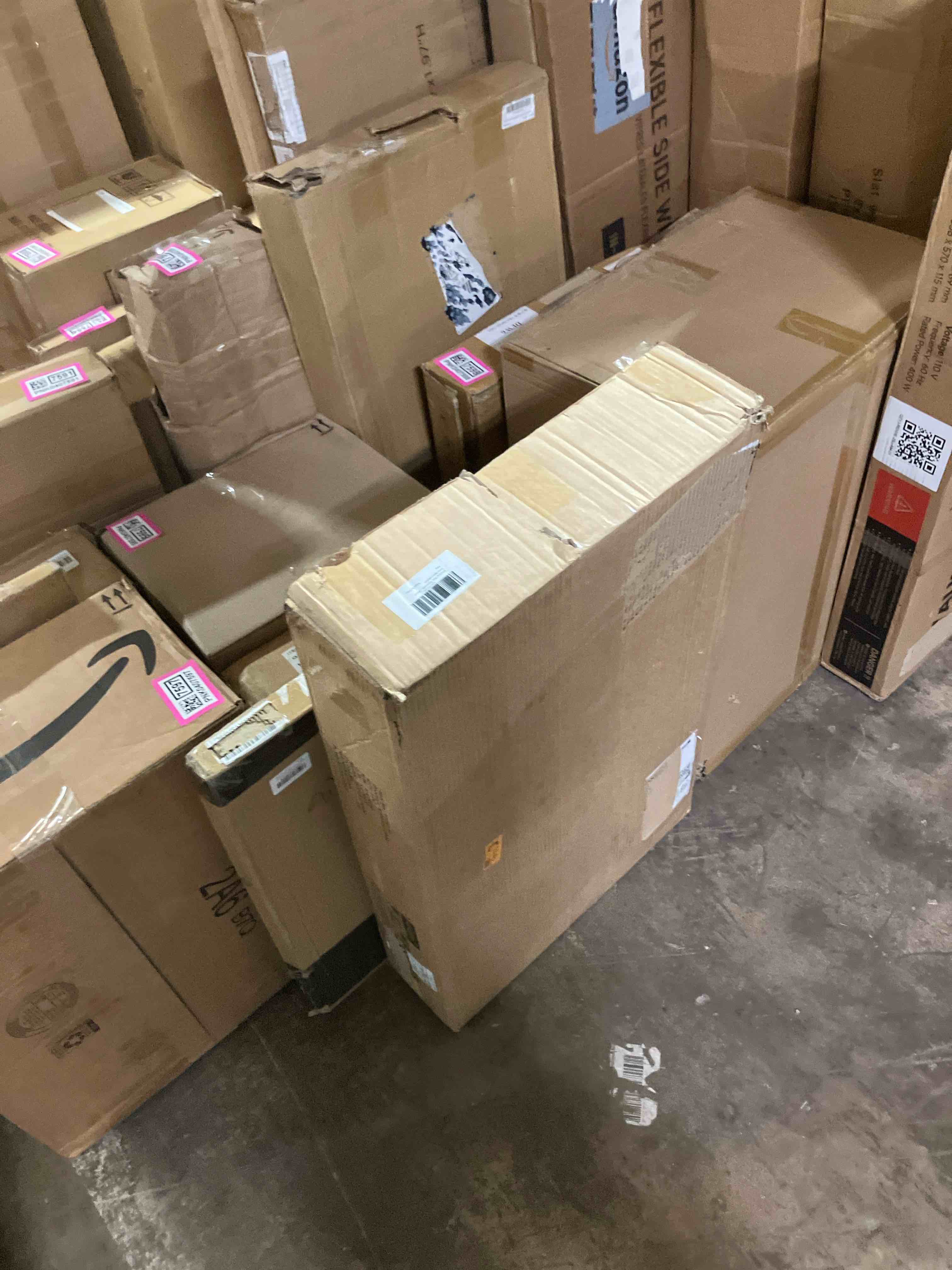 https://s3.amazonaws.com/lotting-images-prod/phillipi/PNK0407603_1741381148398.jpeg