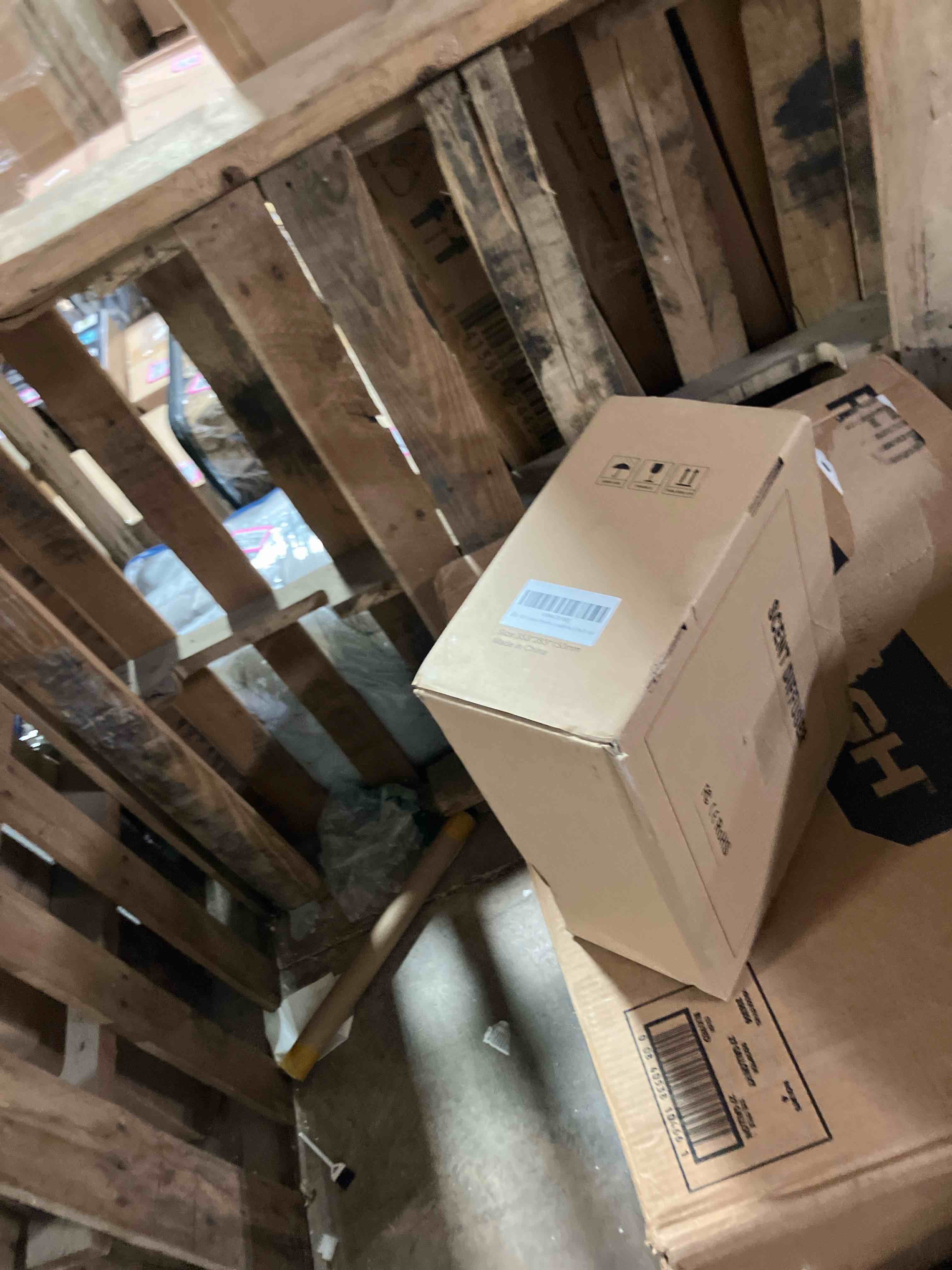 https://s3.amazonaws.com/lotting-images-prod/phillipi/PNK0407636_1741372714403.jpeg