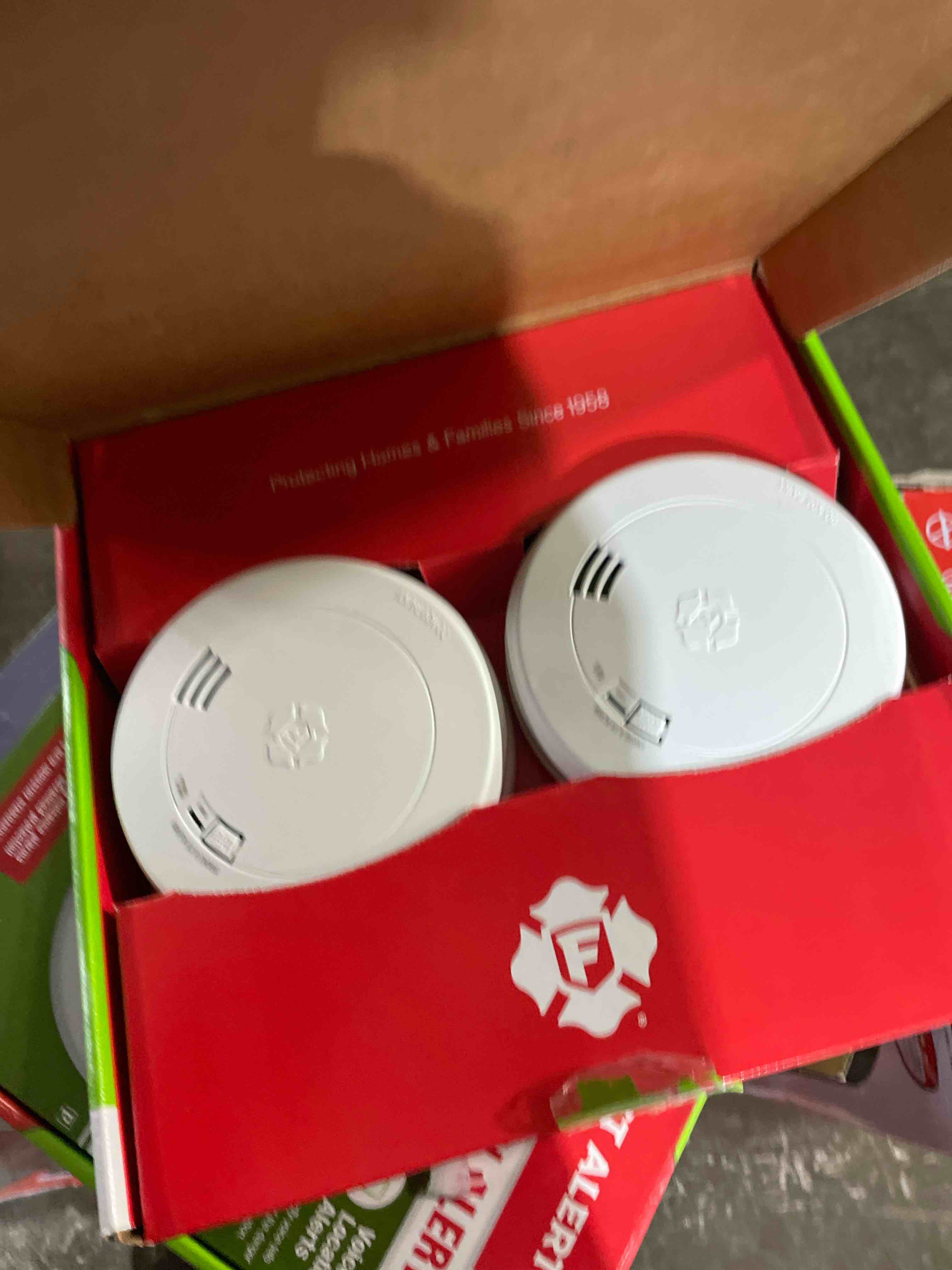 https://s3.amazonaws.com/lotting-images-prod/phillipi/PNK0408683_1739377830679.jpeg
