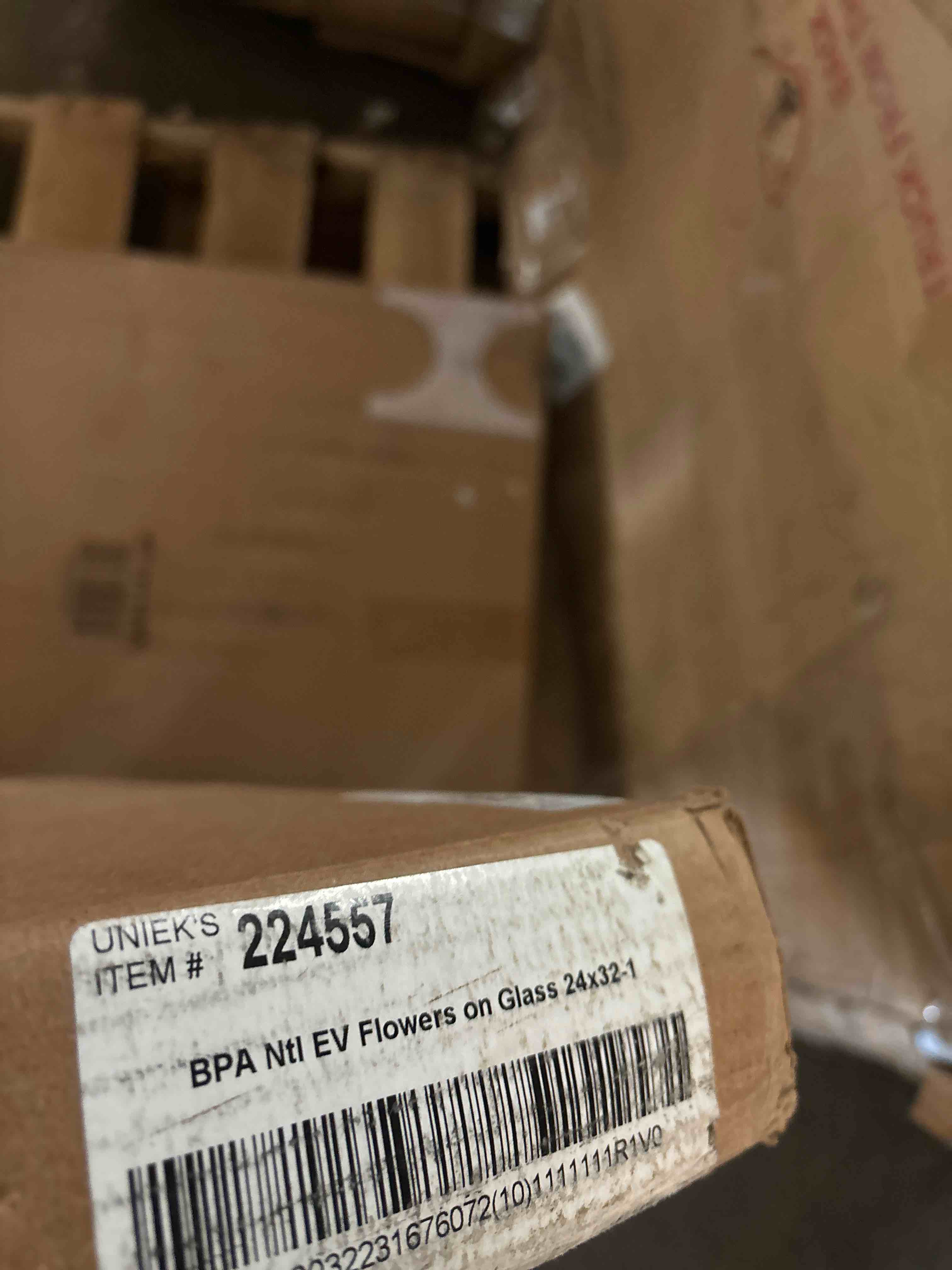 https://s3.amazonaws.com/lotting-images-prod/phillipi/PNK0408855_1739213994463.jpeg