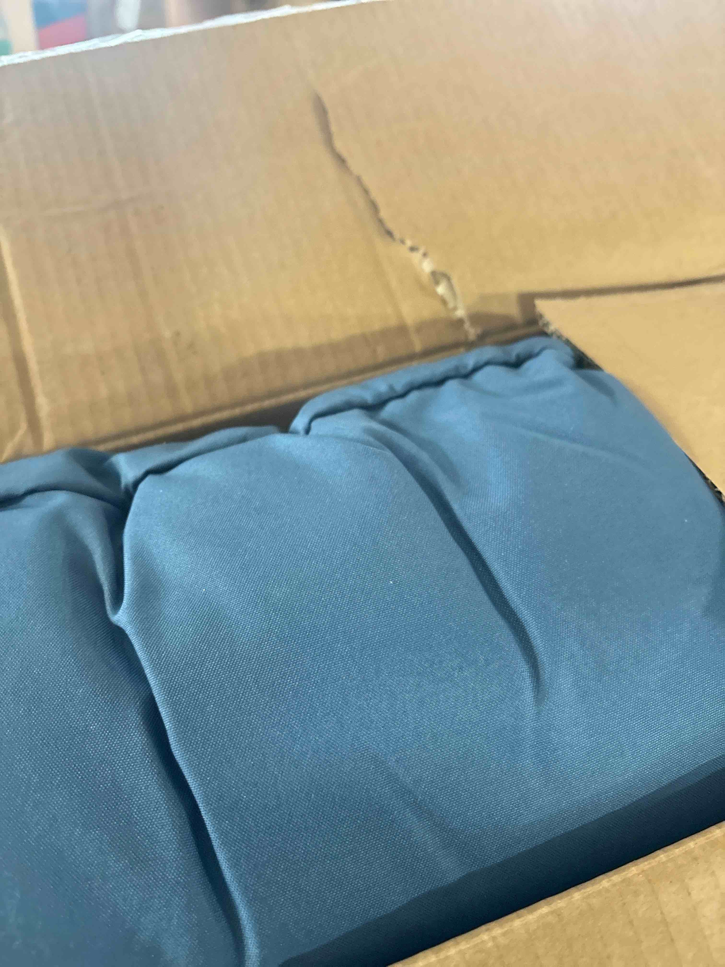 https://s3.amazonaws.com/lotting-images-prod/phillipi/PNK0408856_1739214143008.jpeg