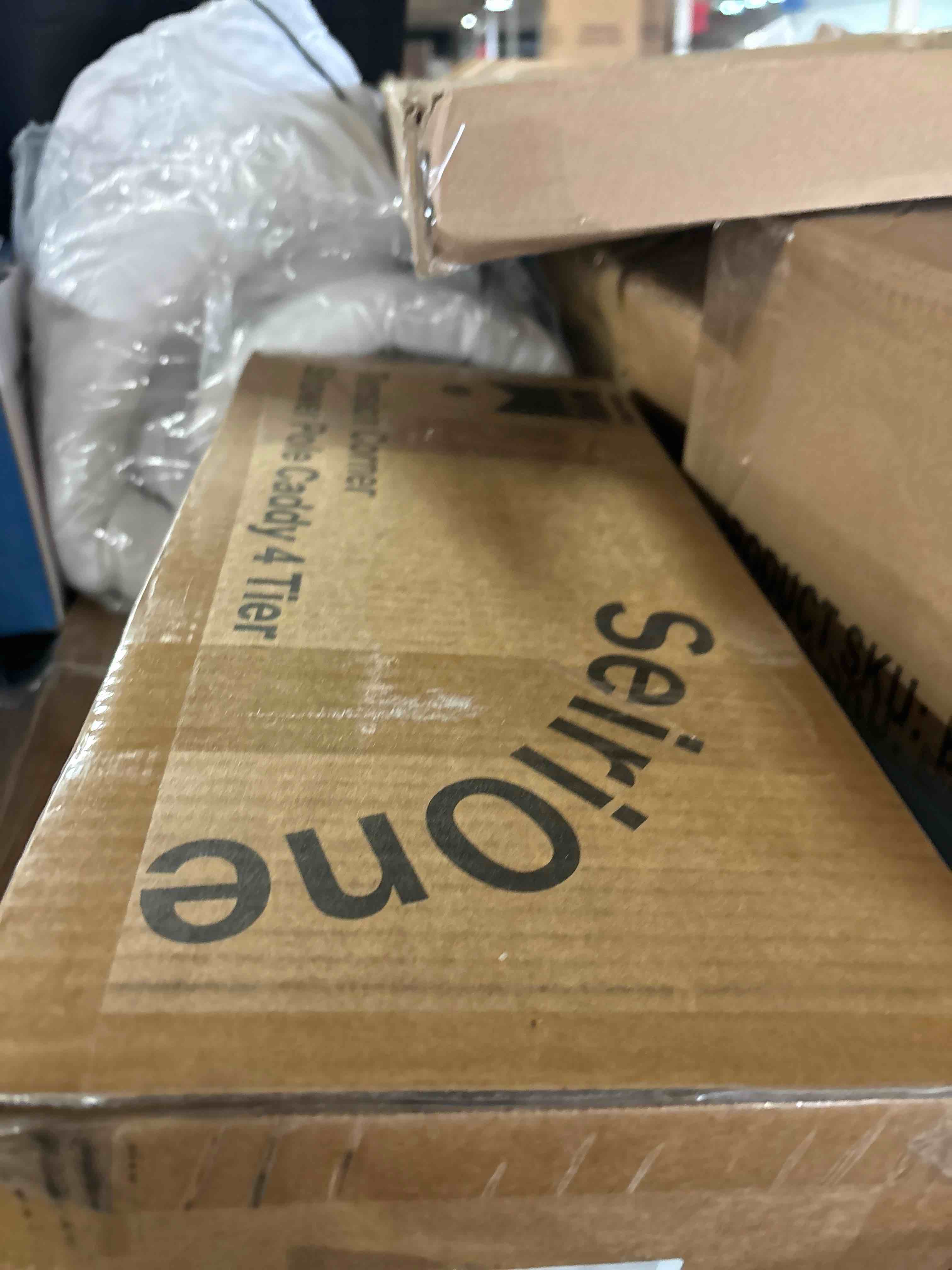 https://s3.amazonaws.com/lotting-images-prod/phillipi/PNK0408879_1739219096256.jpeg